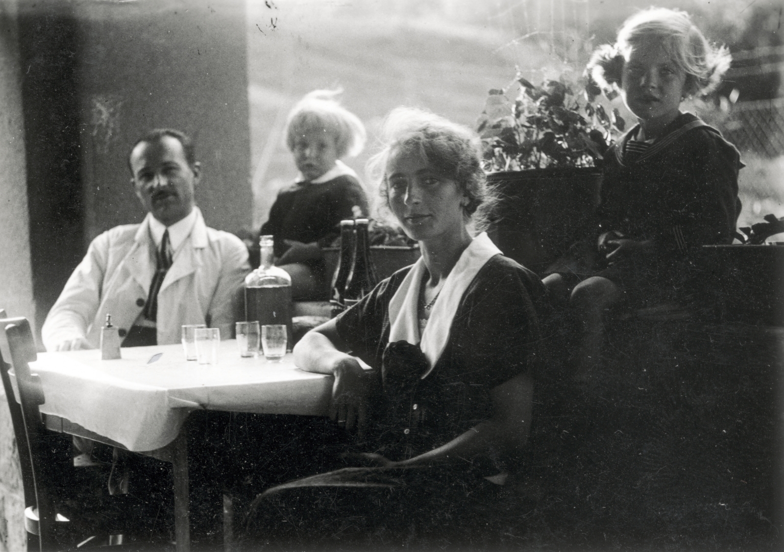 1918, Zagyva Tiborné, family, Fortepan #190294