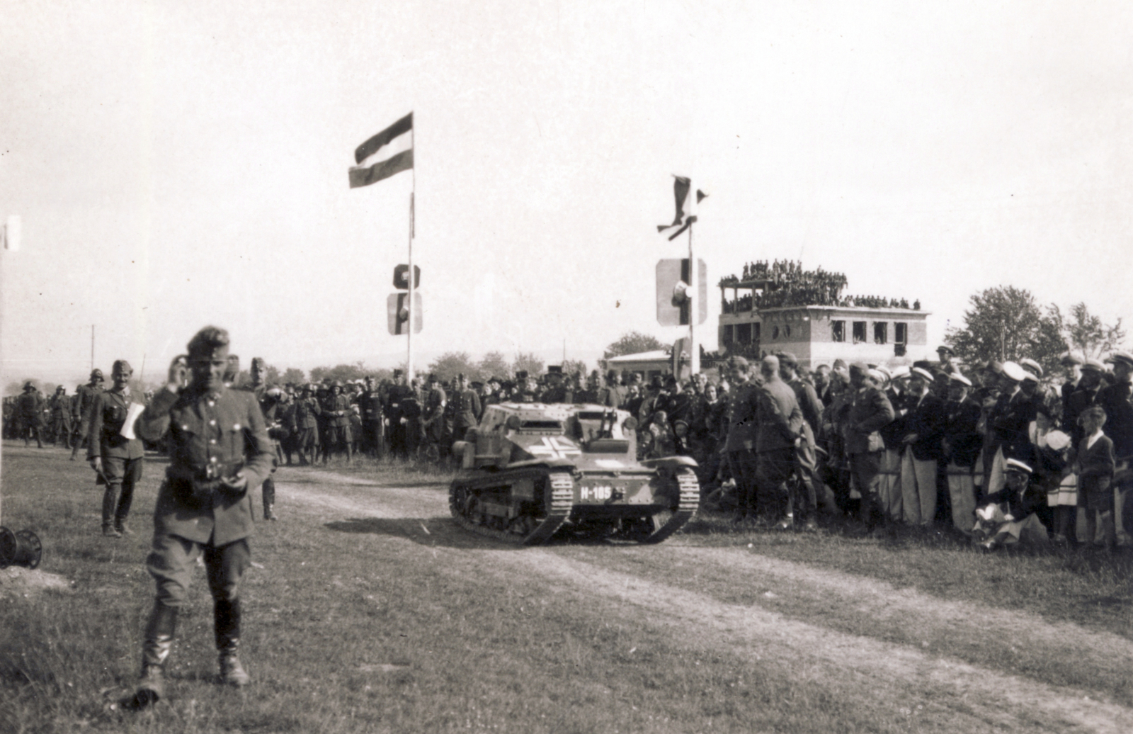 1942, Zagyva Tiborné, Fortepan #190342