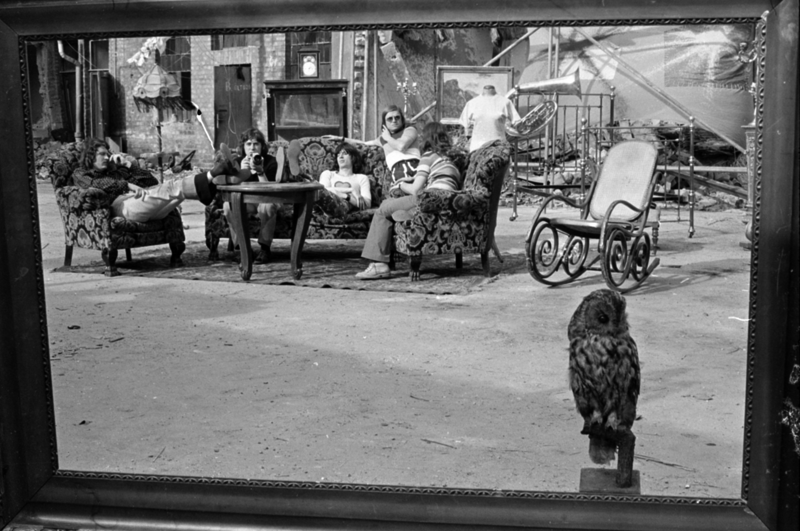 Hungary, Budapest VIII., Práter utca 74., az Add a kezed (Illés Show) című zenés film forgatása, Sándor Pál rendezésében. Pásztory Zoltán, Illés Lajos, Bródy János, Szörényi Levente, Szörényi Szabolcs., 1972, Szalay Zoltán, Budapest, Fortepan #190726