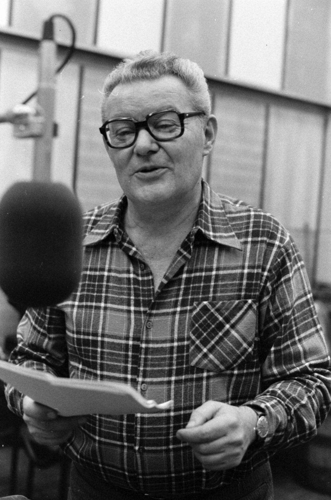 Hungary, Budapest VIII., a Magyar Rádió stúdiója, Mádi Szabó Gábor színművész., 1980, Szalay Zoltán, Budapest, Fortepan #190825