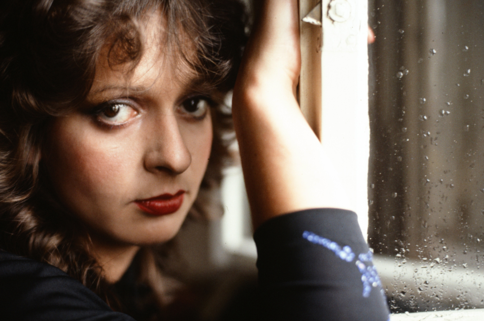 Magyarország, Hernádi Judit színművésznő., 1982, Szalay Zoltán, színes, híres ember, nézés, Fortepan #190938