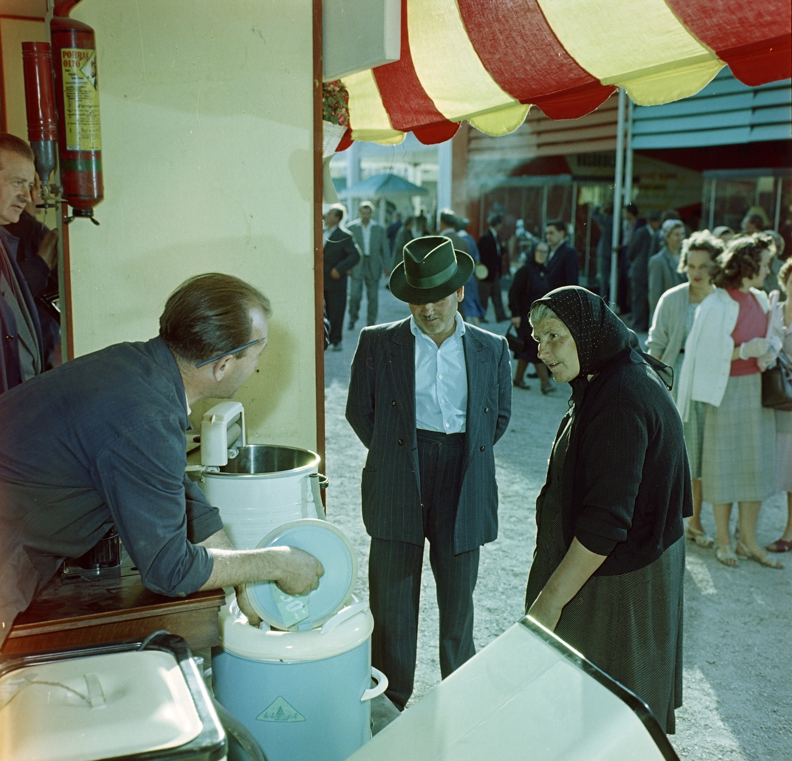 1966, Szalay Zoltán, colorful, washing machine, Best of, Fortepan #191116