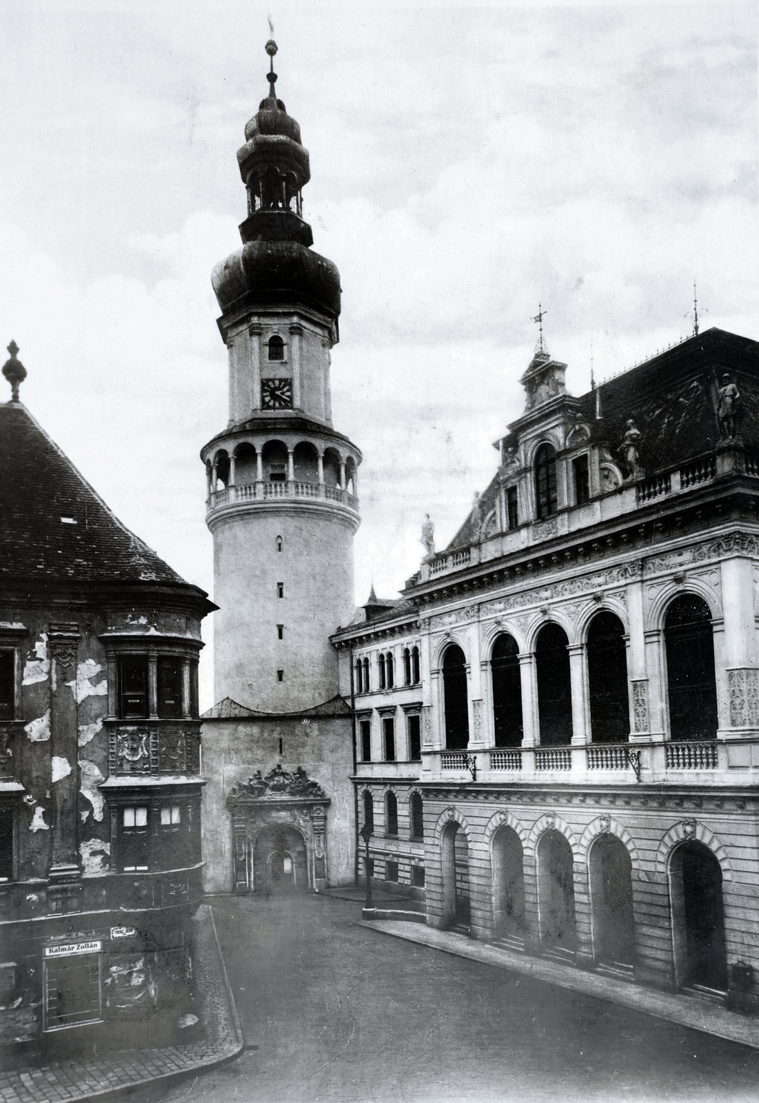 Hungary, Sopron, Fő (Ferenc József) tér, Tűztorony, balra a Stornó-ház, jobbra a Városháza., 1929, Kieselbach Gyula, Fortepan #191342