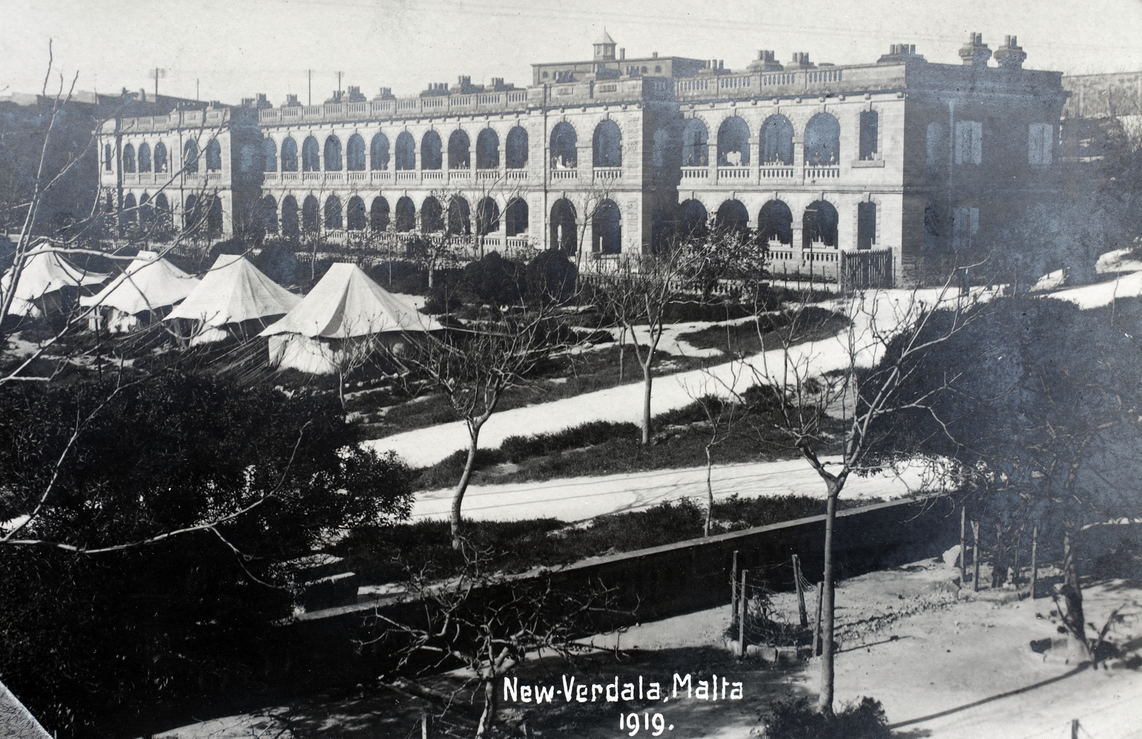 Málta, Bormla, Verdala erőd (Fort Verdala), ekkor hadifogolytábor., 1919, Kieselbach Gyula, Fortepan #191542