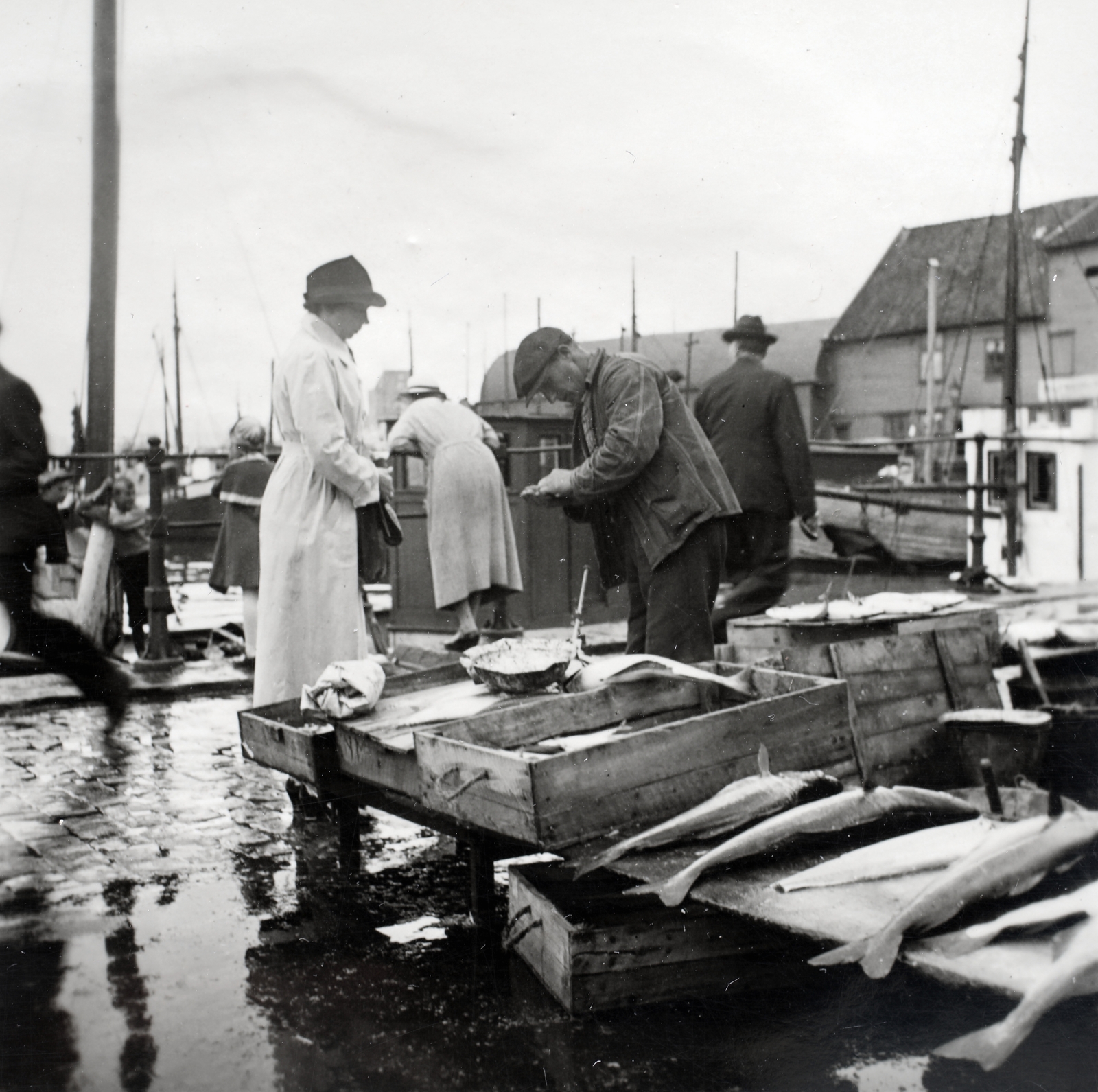 1939, Kieselbach Gyula, fish market, Fortepan #191591