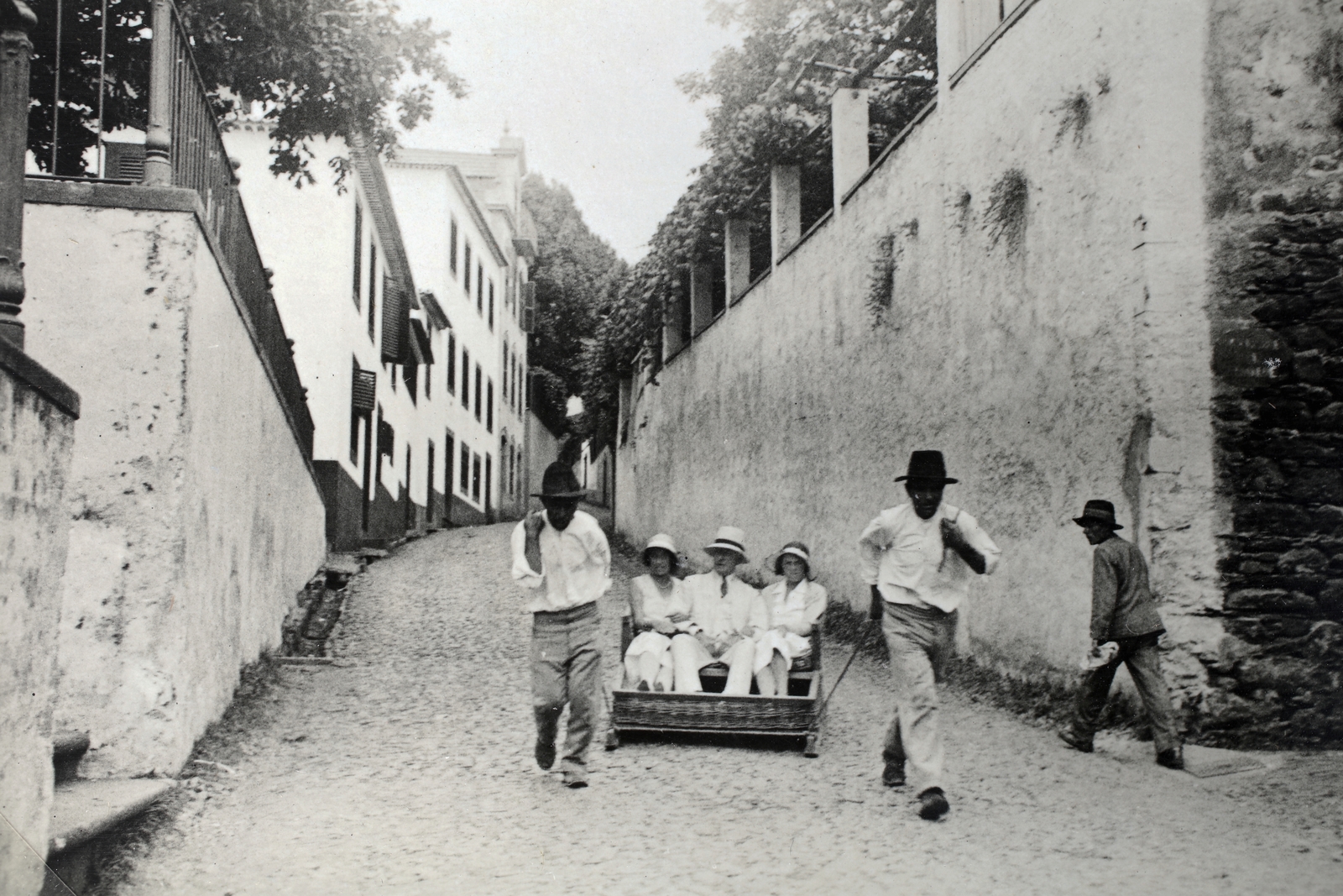 Portugália,Madeira-szigetek,Madeira, fatalpú hegyi szán., 1933, Kieselbach Gyula, szánkó, Best of, Fortepan #191743
