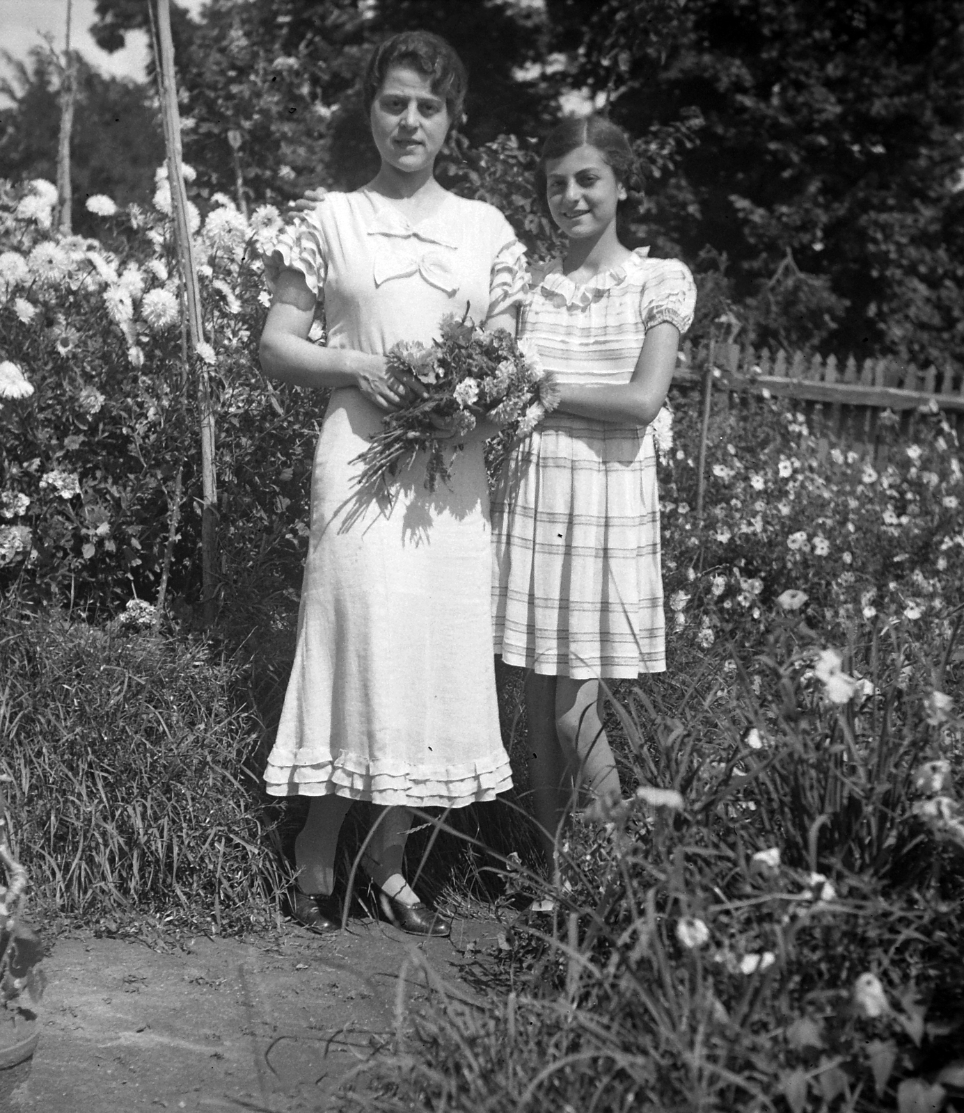 1935, Rothman család, flower, girls, summer dresses, Fortepan #19192