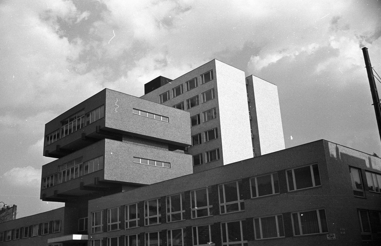 Magyarország, Budapest VIII., Tömő utca 25-29., SOTE Szemészeti Klinika (később Semmelweis Egyetem Onkológiai Központ)., 1976, Kriss Géza, Budapest, Fortepan #192102