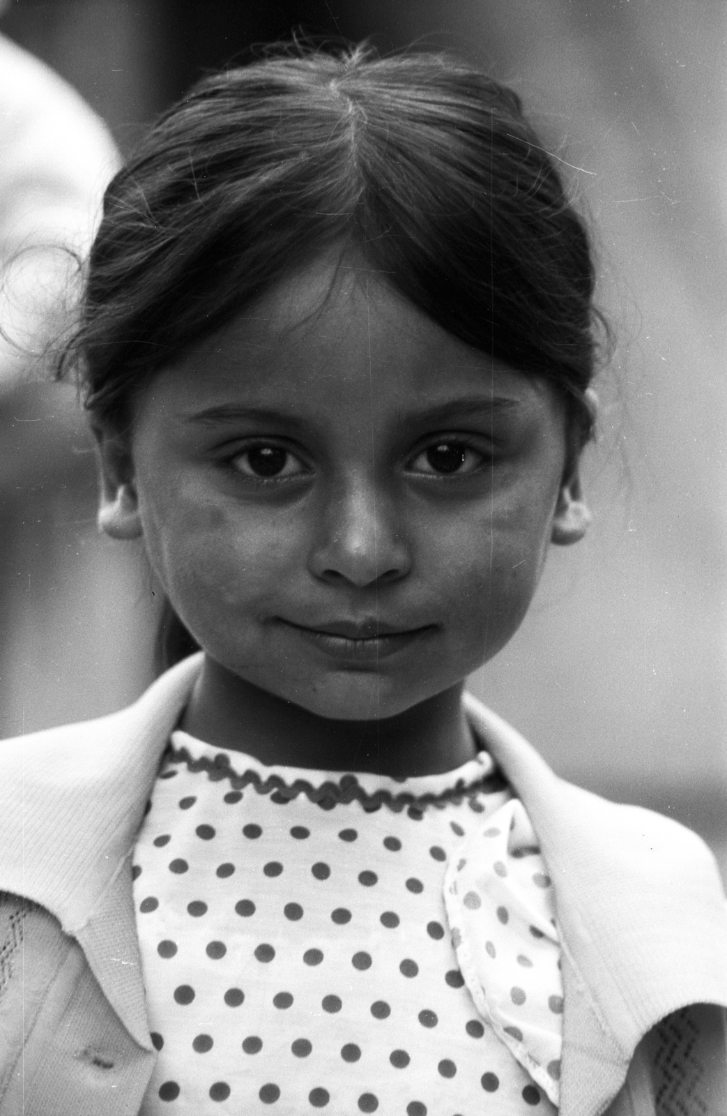 1979, Kriss Géza, smile, dotted dress, portrait, girl, Fortepan #192426