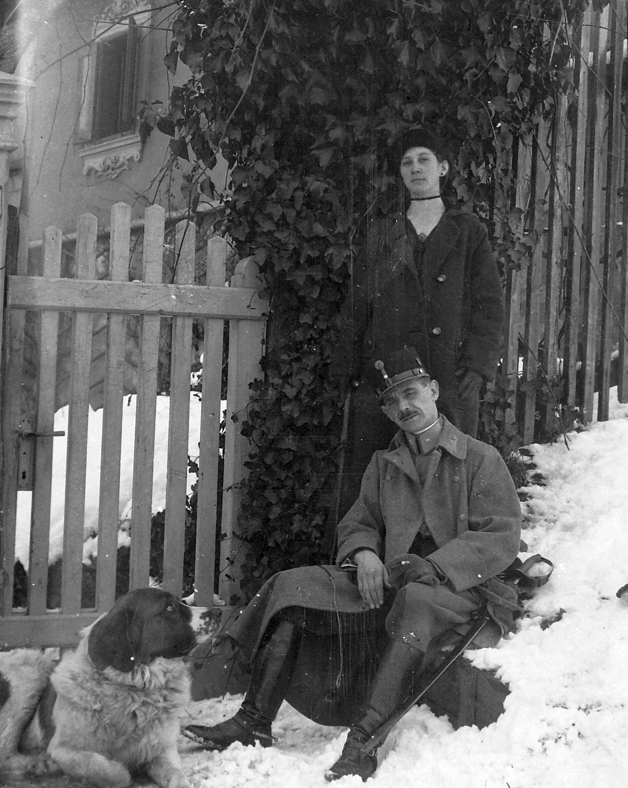 1923, Fortepan, winter, snow, dog, uniform, fence, sword, double portrait, man, woman, Fortepan #19289