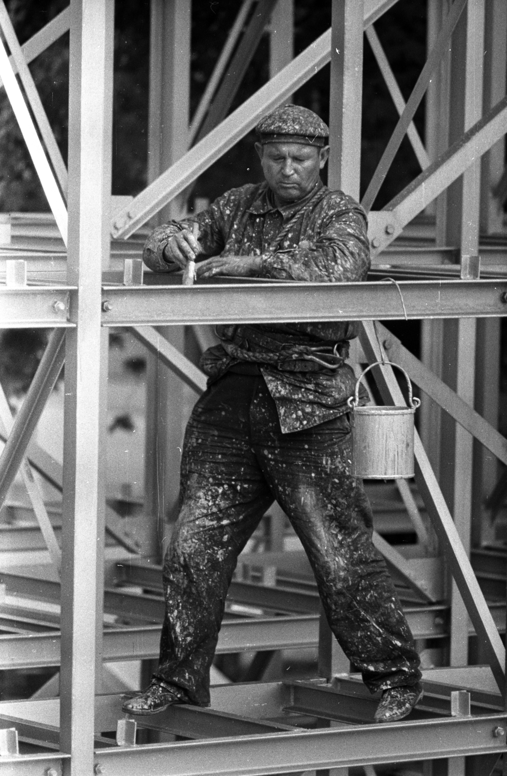 1970, Kriss Géza, worker, decorating, Fortepan #193004