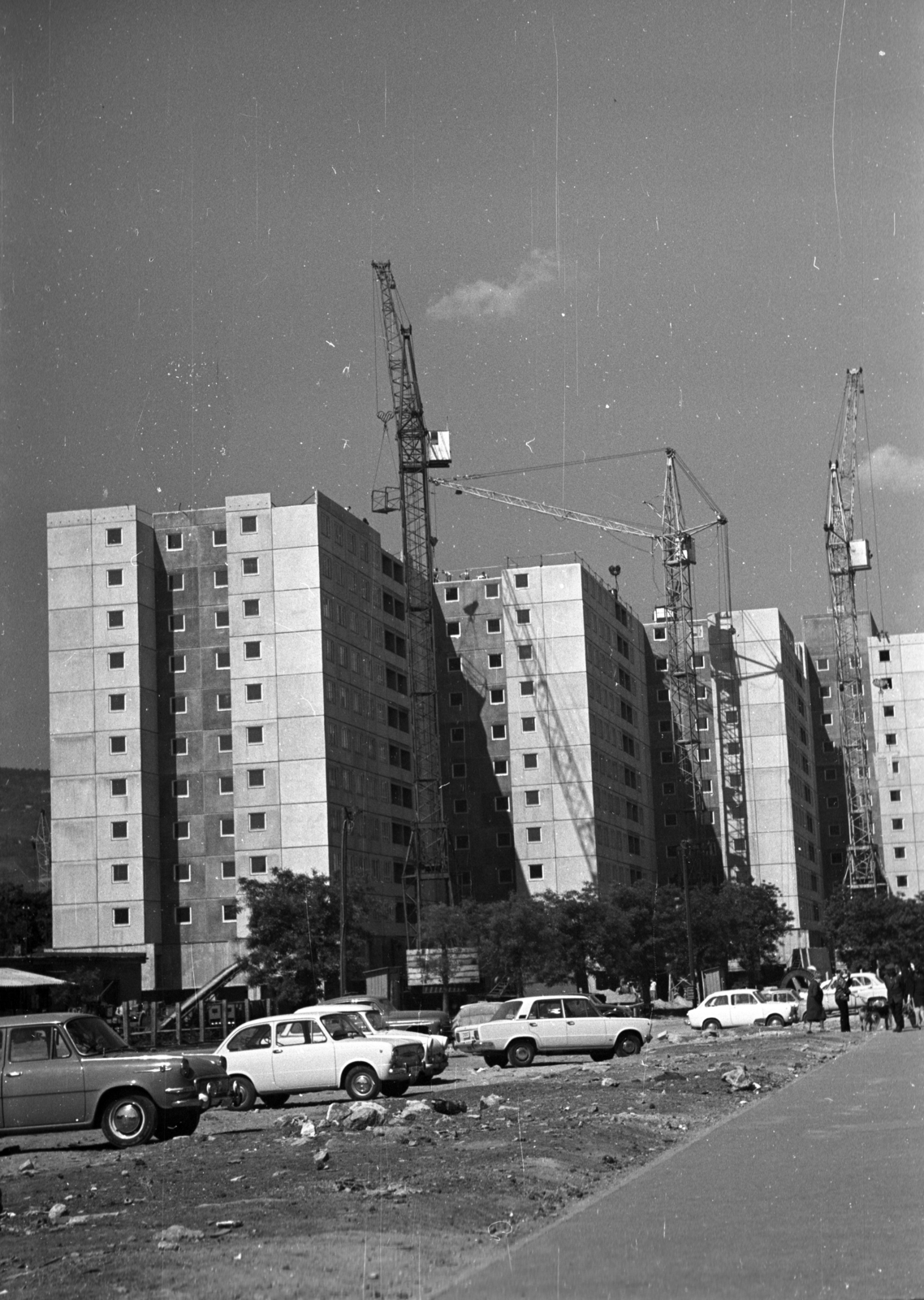 Hungary, Óbuda, Budapest III., a Kórház utca és a Vörösvári úti közötti házsor építése., 1970, Kriss Géza, Budapest, Fortepan #193025