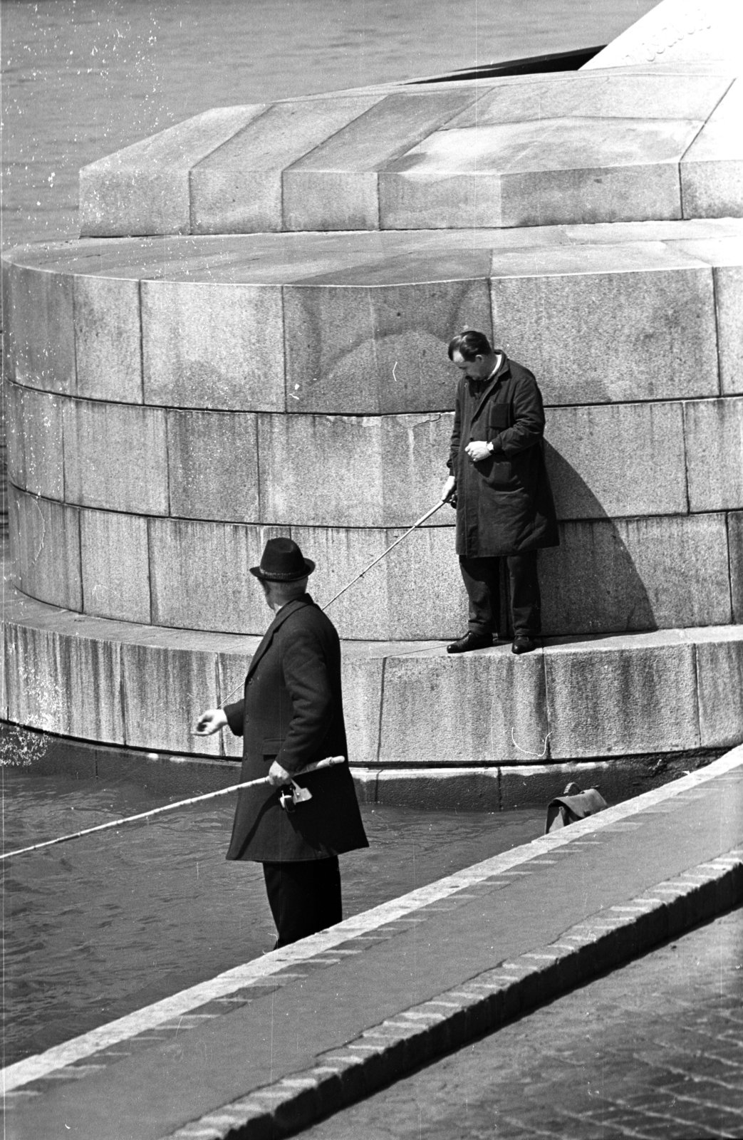 Hungary, Budapest V., pesti alsó rakpart az Erzsébet hídnál., 1970, Kriss Géza, Budapest, Fortepan #193050