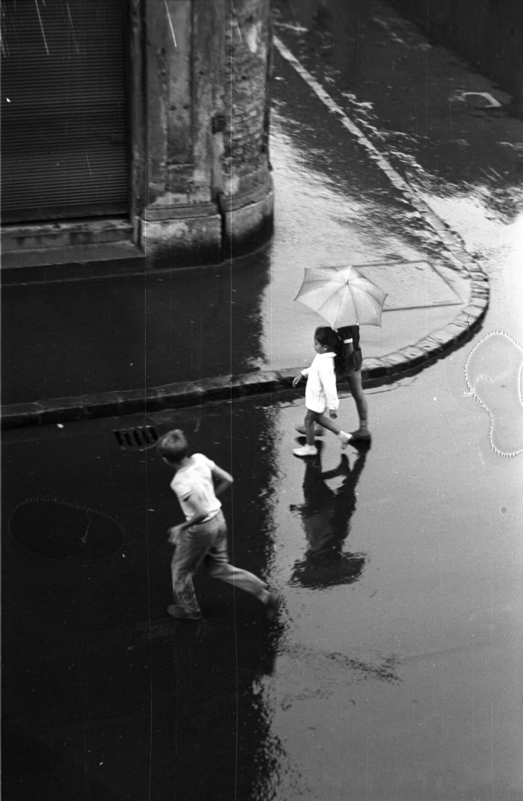Hungary, Budapest VIII., Nagy Templom utca - Práter utca sarok. A felvétel a Práter utca 34. számú házból készült., 1972, Kriss Géza, Budapest, Fortepan #193090