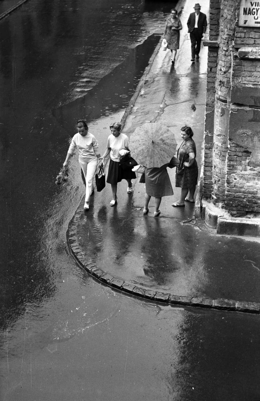 Hungary, Budapest VIII., Nagy Templom utca - Práter utca sarok., 1972, Kriss Géza, Budapest, Fortepan #193112