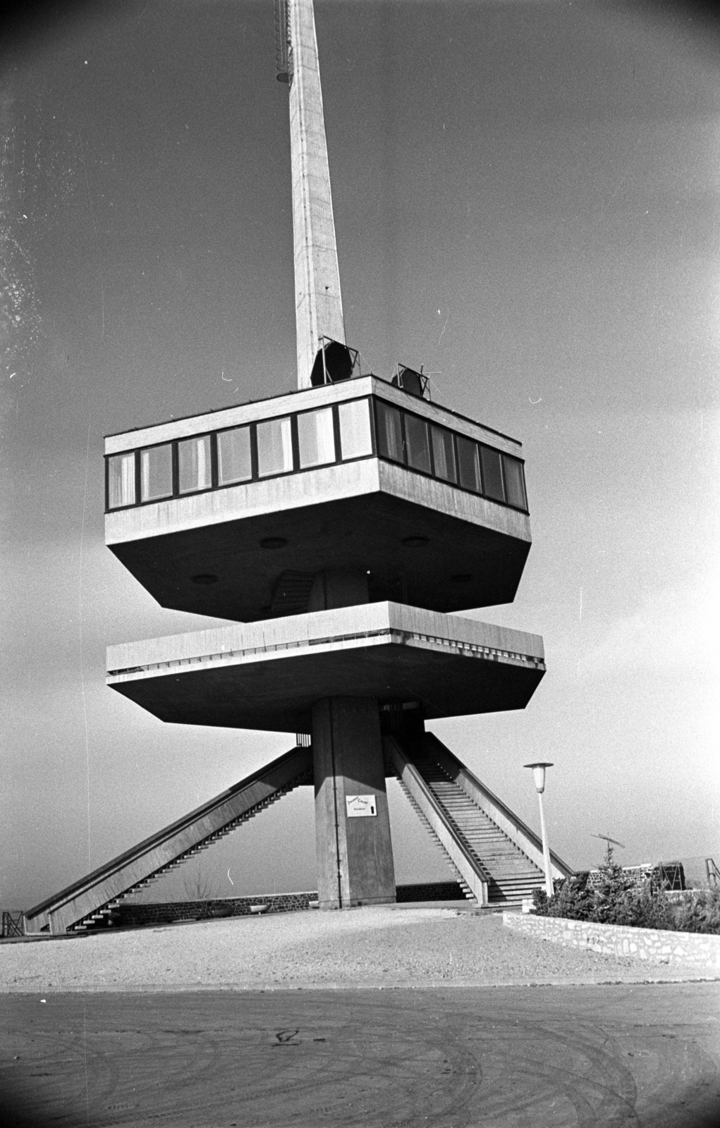 Hungary, Miskolc, Avasi kilátó., 1975, Kriss Géza, modern architecture, Fortepan #193296