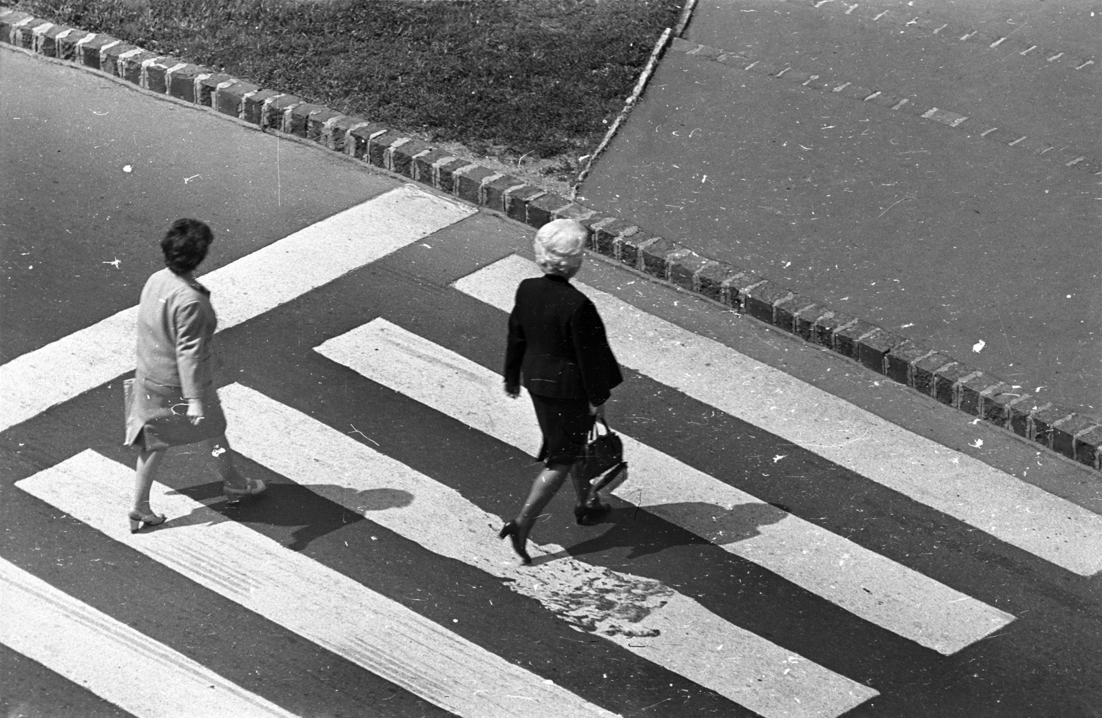 1977, Kriss Géza, felülnézet, járókelő, gyalogátkelő, Fortepan #193417