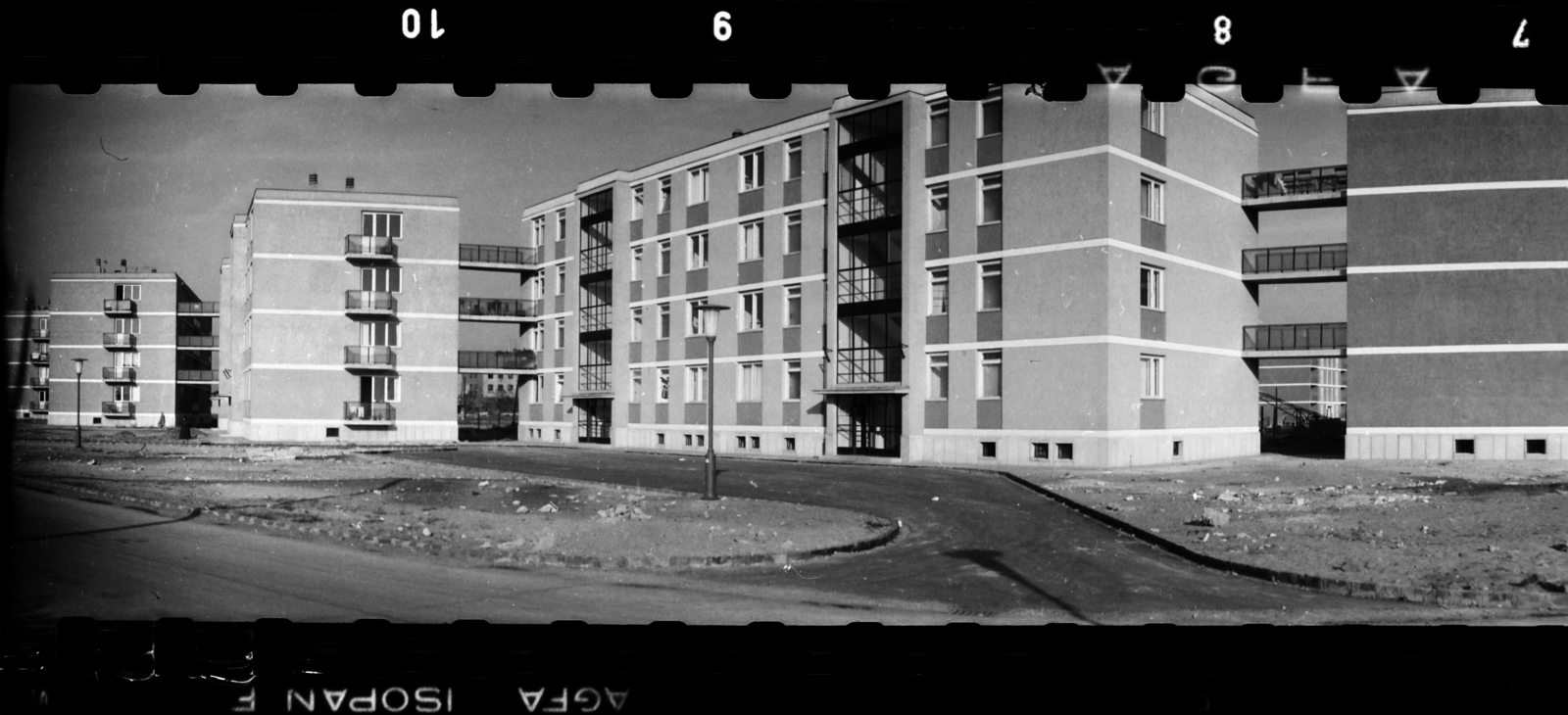 Hungary, Budapest IX., József Attila lakótelep, Dési Huber utca az Ifjúmunkás utca felől, az Üllői út irányába nézve., 1961, Gábor Viktor, Budapest, panoramic photography, blocks, Fortepan #193810