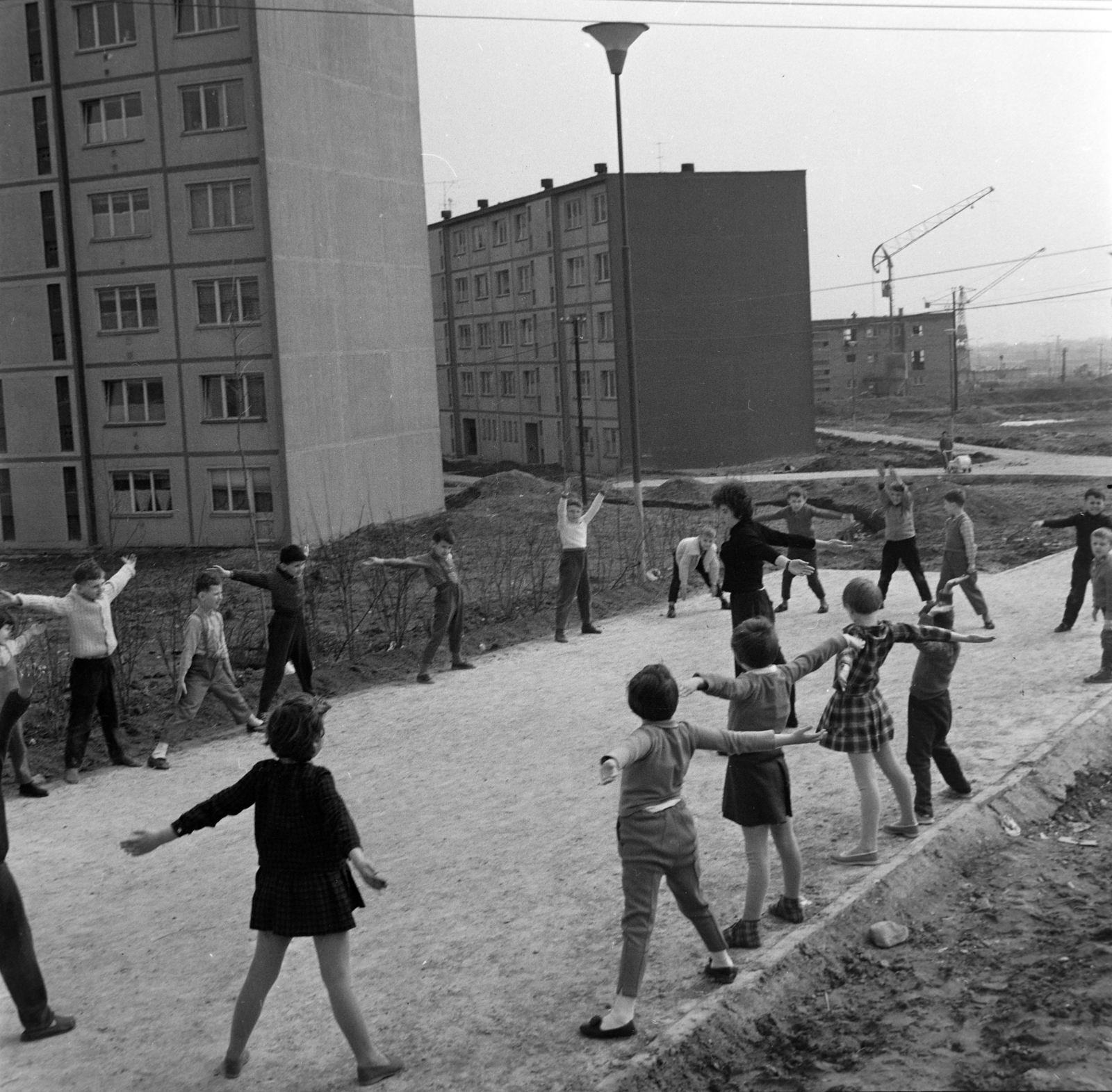 Slovakia, Košice, Katkin park, balra az ulica Sokolovská., 1965, Gábor Viktor, exercise, Fortepan #193903