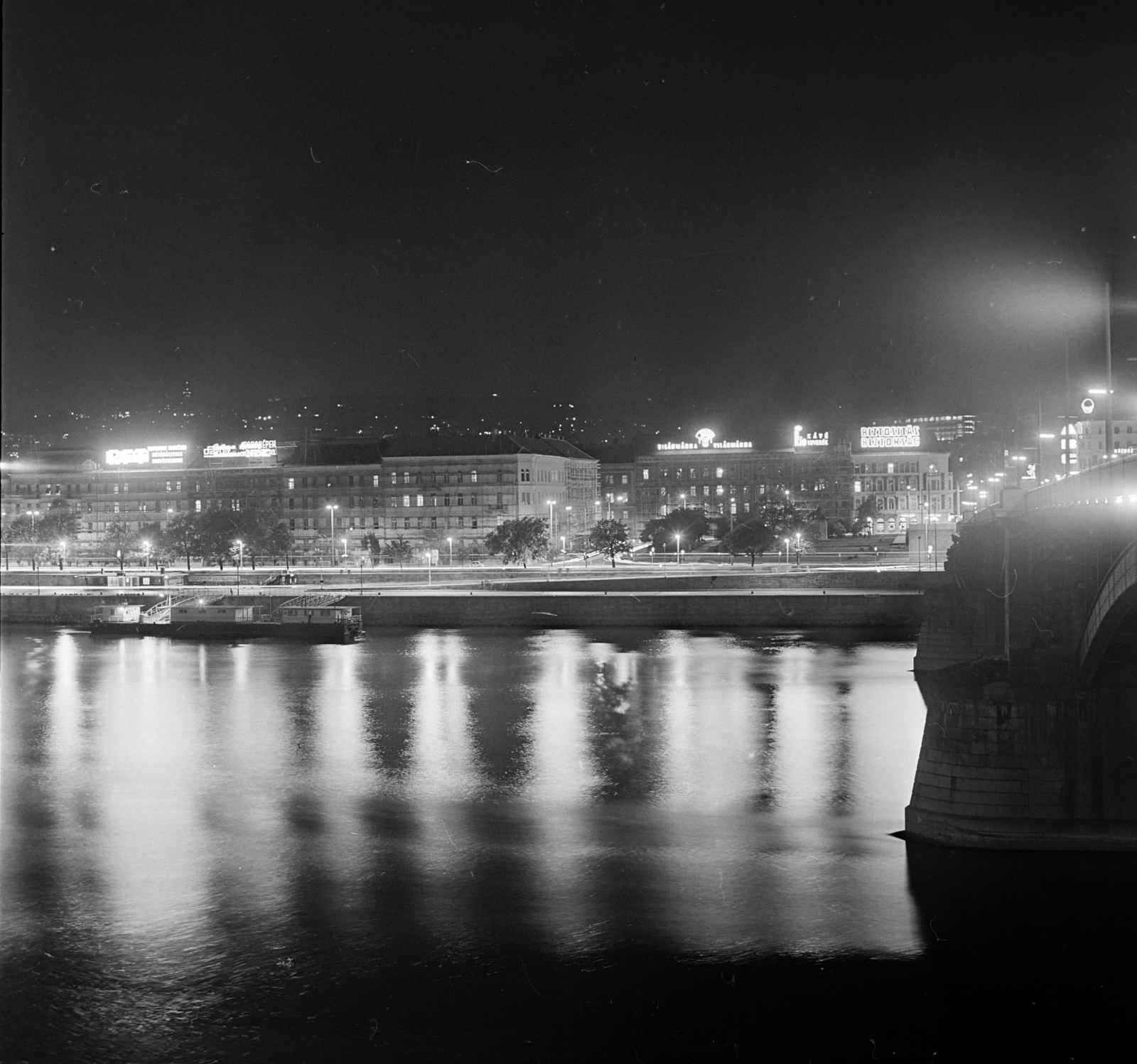 Hungary, Budapest II., kilátás a Margit hídról a Bem rakpart felé., 1978, Gábor Viktor, Budapest, Fortepan #193927