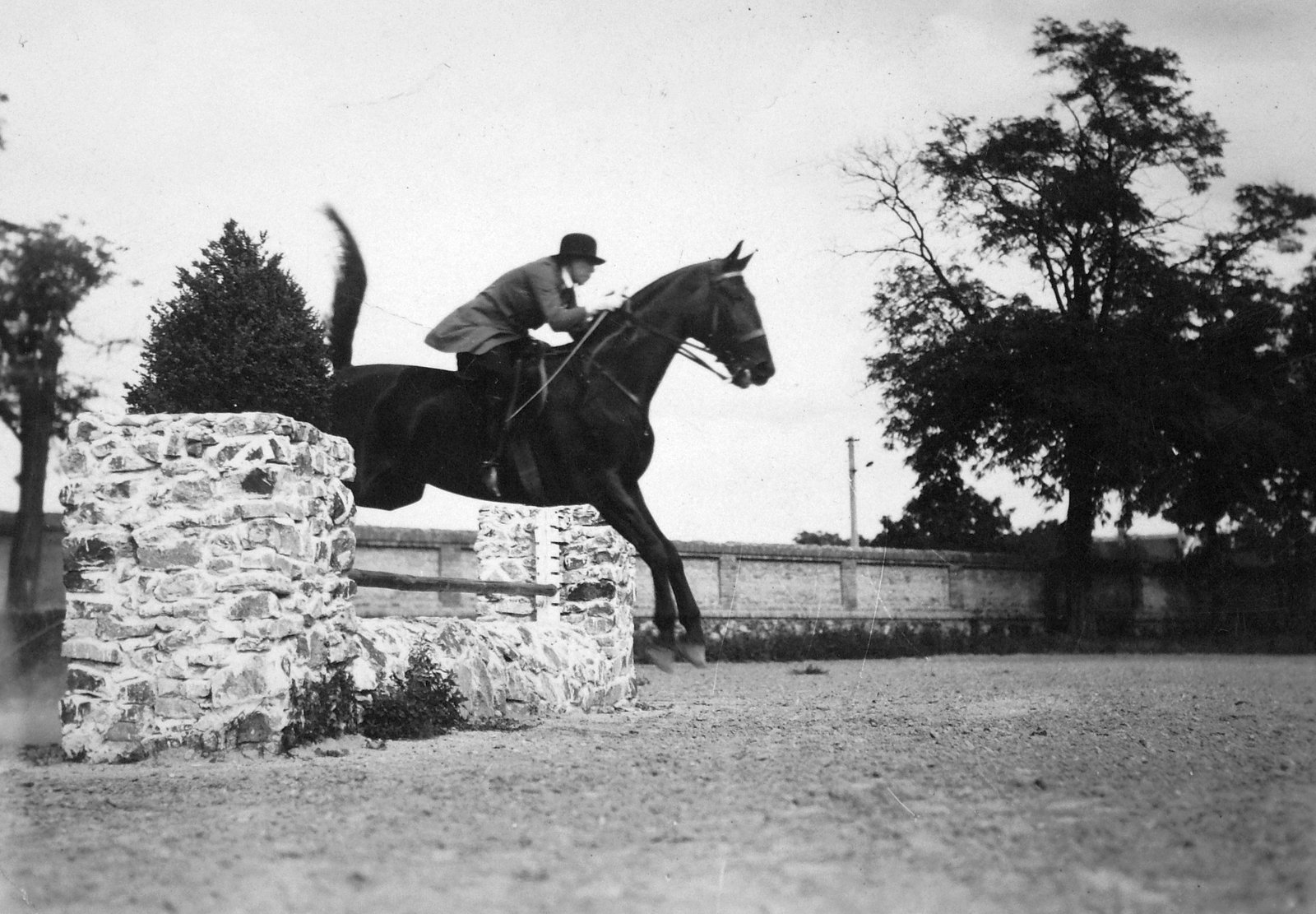 1920, Lencse Zoltán, obstacle racing, horse, rider, floating mid-air, Fortepan #19414