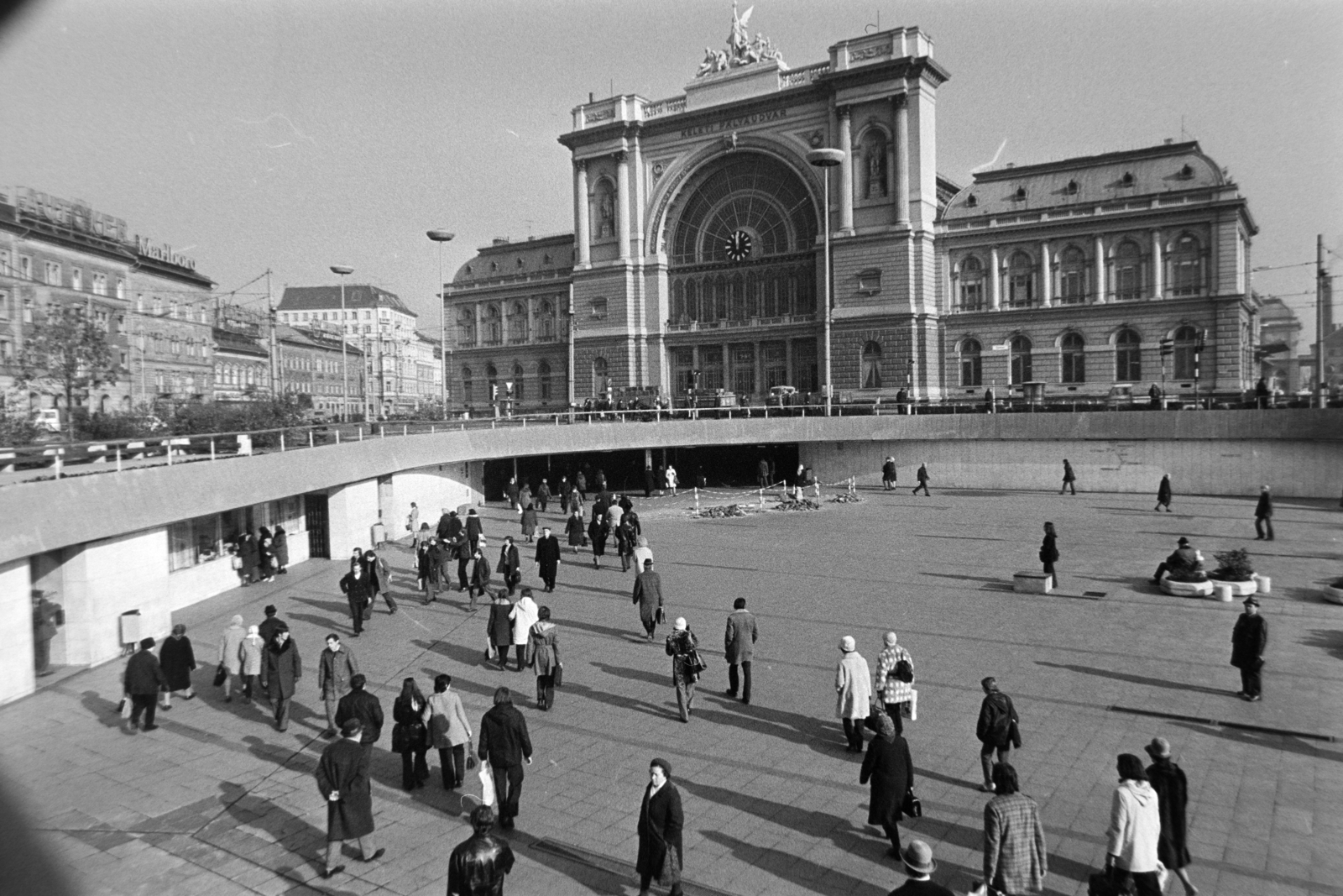 Hungary, Budapest VIII., Baross tér, aluljáró a Keleti pályaudvar előtt., 1975, Gábor Viktor, Budapest, Fortepan #194164