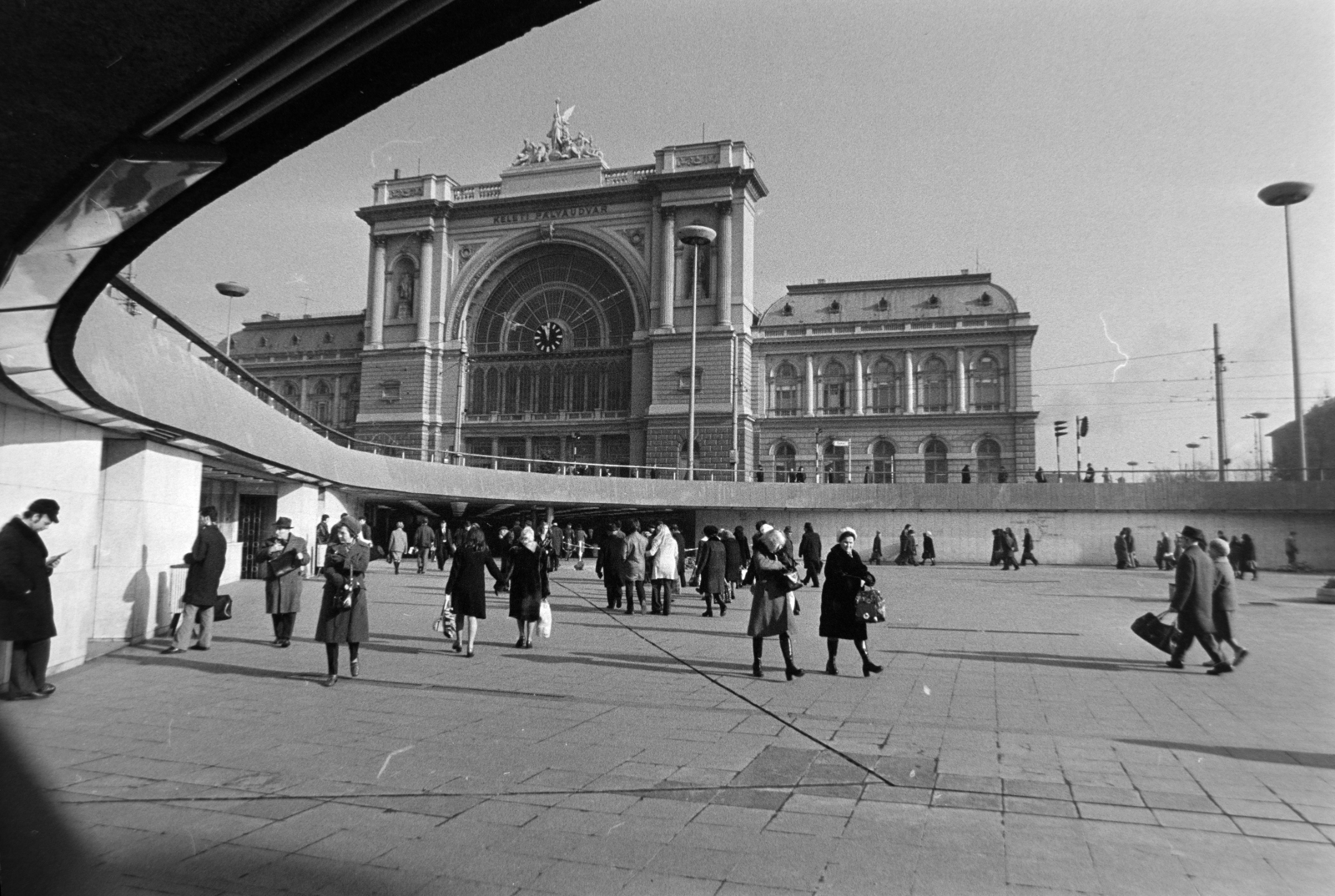 Magyarország, Budapest VIII., Baross tér, aluljáró a Keleti pályaudvar előtt., 1975, Gábor Viktor, Budapest, Fortepan #194165