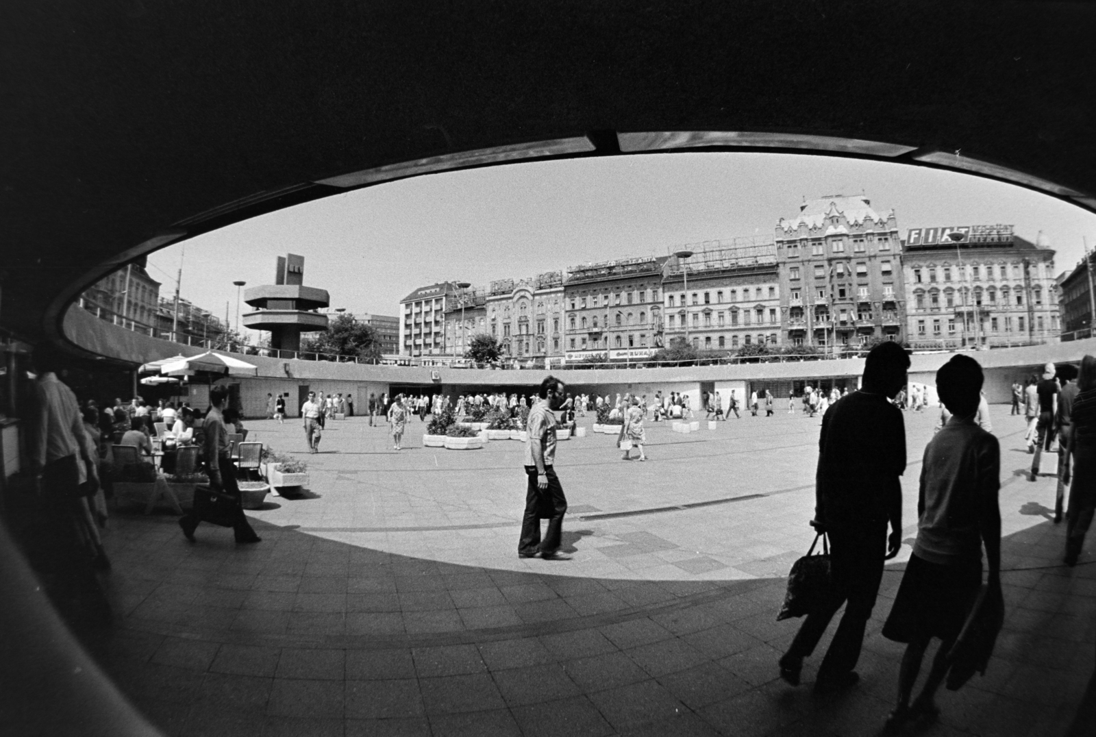 Hungary, Budapest VIII., Baross tér, aluljáró a Keleti pályaudvar előtt., 1974, Gábor Viktor, Budapest, Fortepan #194249