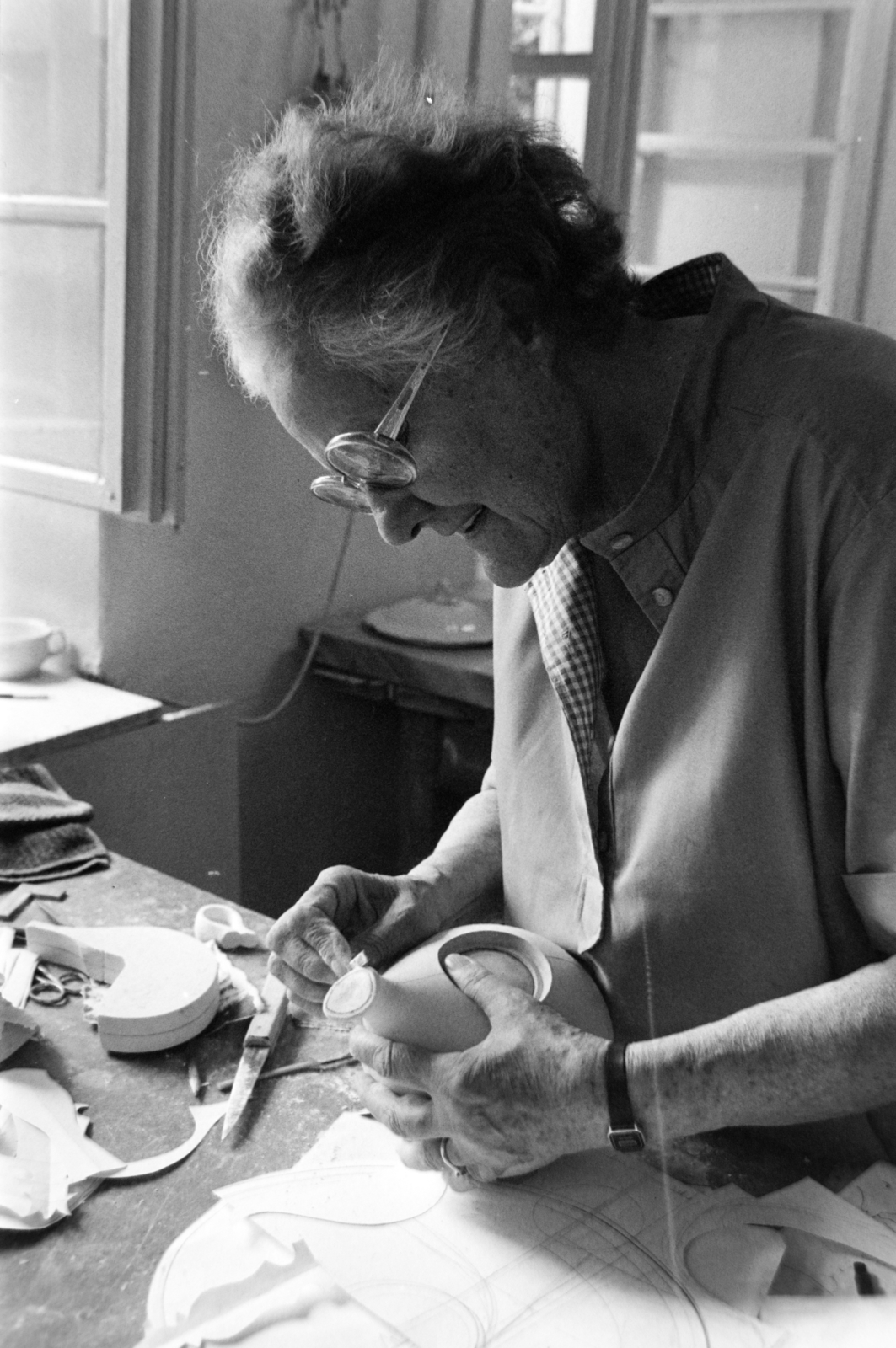 Hungary, Zeisel Éva keramikus, formatervező., 1982, Gábor Viktor, Fortepan #194516
