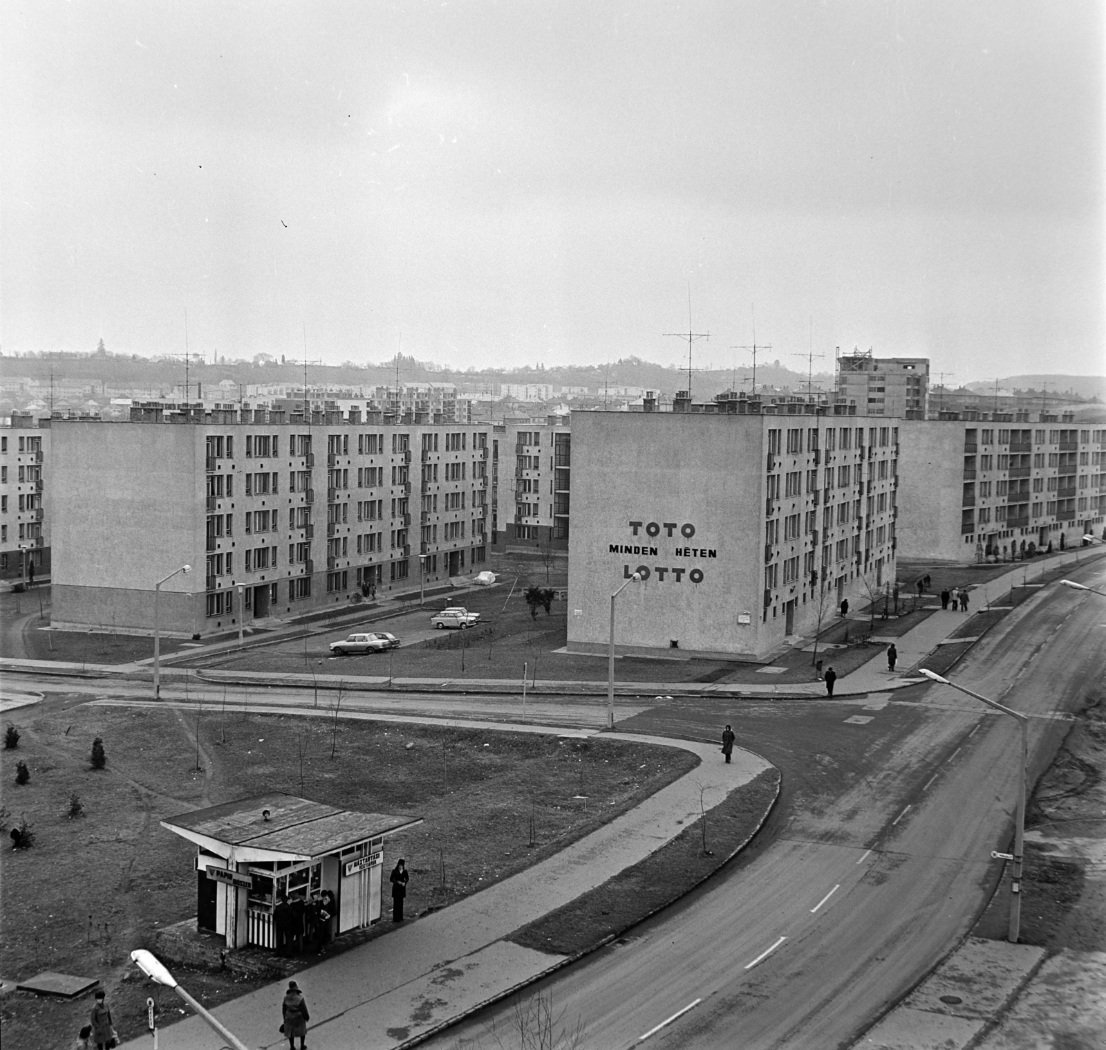 Hungary, Zalaegerszeg, Landorhegyi út, balra a Déryné (Madarász Andorné) utca., 1974, Bojár Sándor, Fortepan #194887