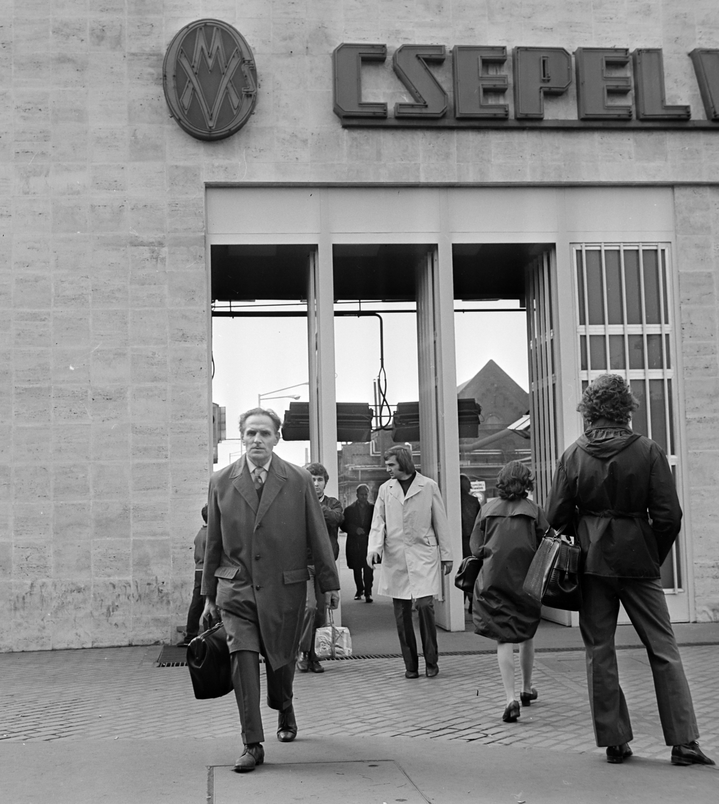 Hungary, Budapest XXI., a Csepel Vas- és Fémművek főkapuja., 1973, Bojár Sándor, Budapest, Fortepan #195088