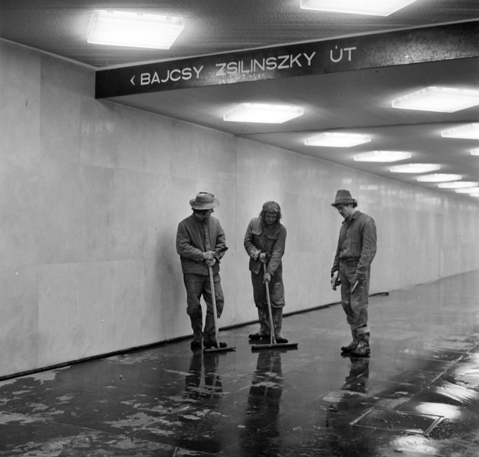 Hungary, Budapest V., Deák Ferenc tér, az aluljáró építkezése., 1974, Bojár Sándor, Budapest, Fortepan #195378