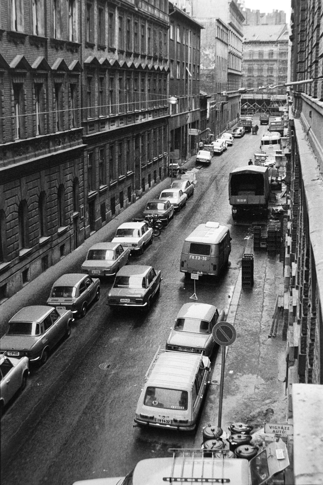 Hungary, Budapest VII., az Osvát utca a New York palotából a Rákóczi út felé nézve., 1980, Bojár Sándor, Budapest, Fortepan #195534
