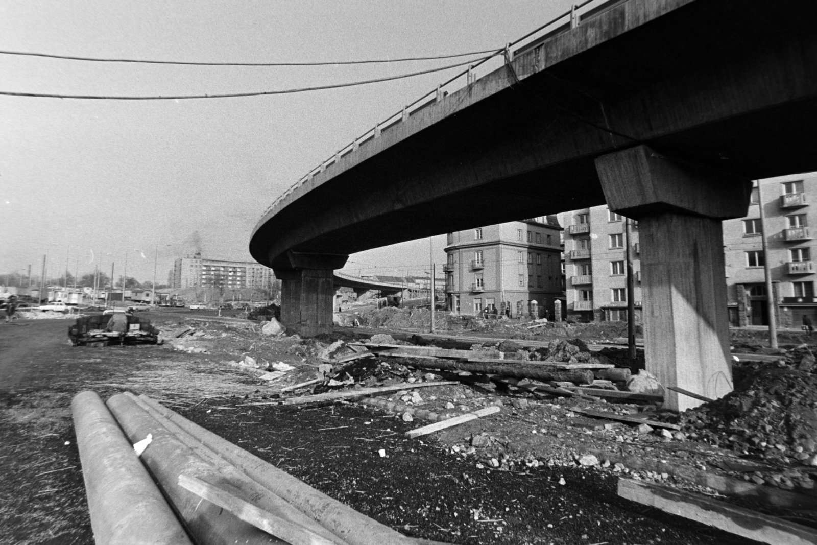 Magyarország, Budapest XI.,Budapest XII., Budaörsi út - Alkotás utca - Hegyalja út találkozása / BAH csomópont, a felüljáró építése., 1976, Bojár Sándor, Budapest, Fortepan #195745