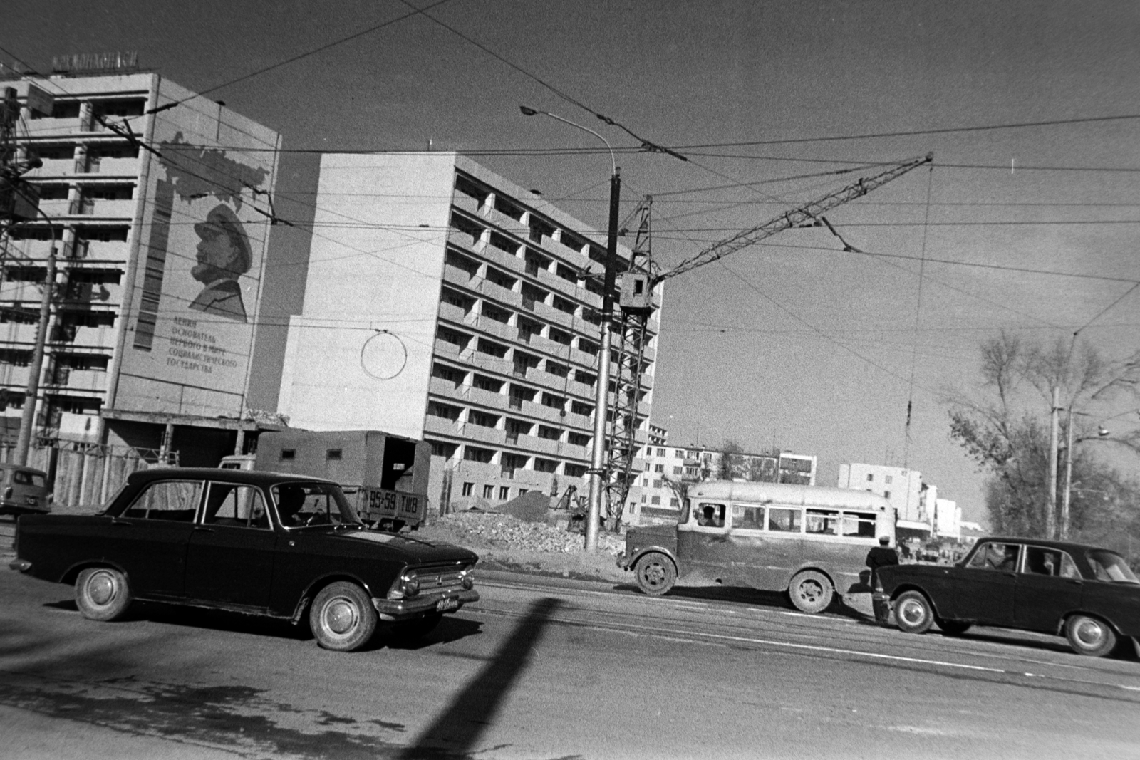 Uzbekistan, Tashkent, a Barátság Szálloda építkezése, ma Wyndham Tashkent Hotel., 1969, Bojár Sándor, Soviet Union, Fortepan #195911