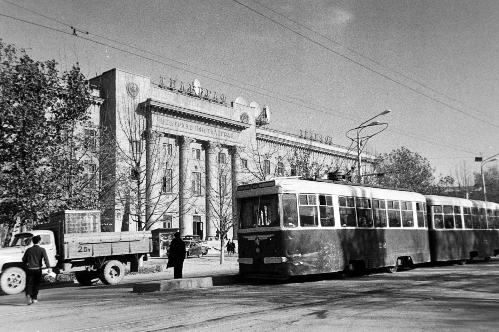 Üzbegisztán, Taskent, Távíróközpont., 1969, Bojár Sándor, Szovjetunió, villamos, Fortepan #195916