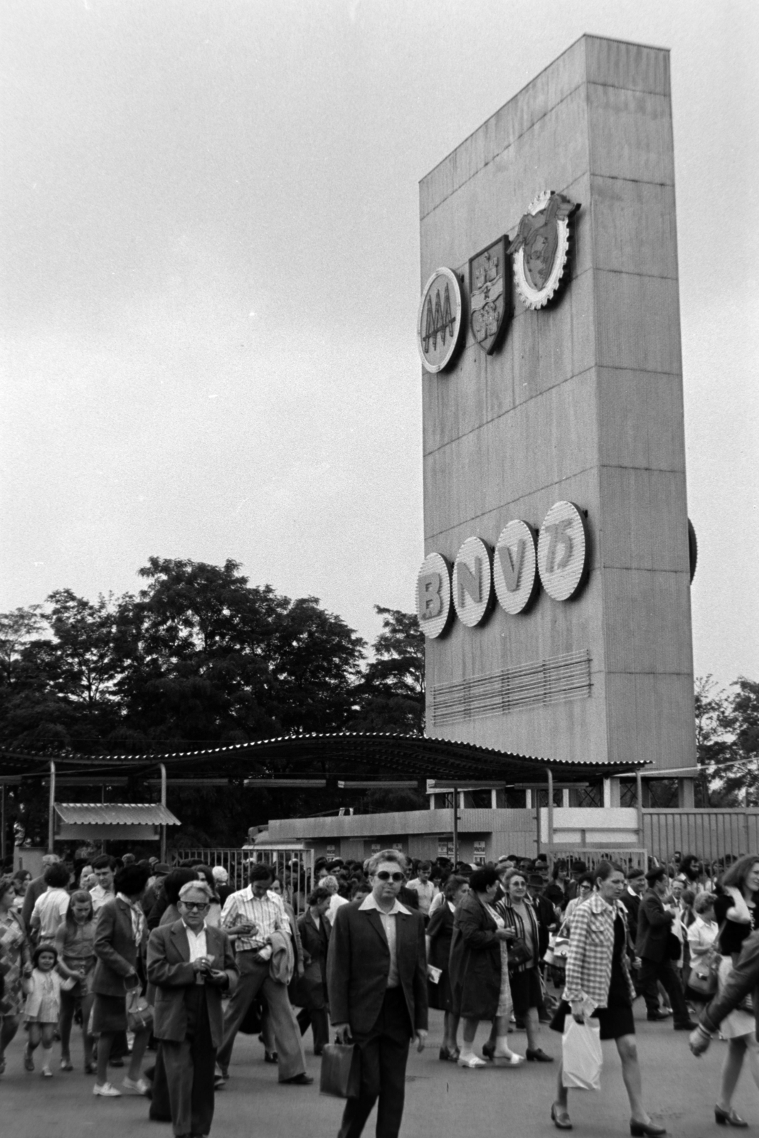 Hungary, Budapest X., Albertirsai úti vásárterület, főbejárat., 1975, Bojár Sándor, Budapest, Fortepan #195951