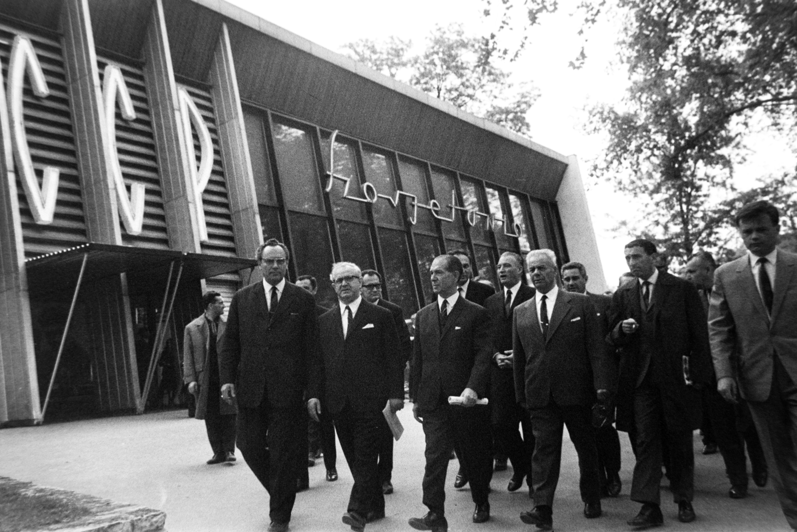 Hungary, Budapest XIV., előtérben balról a harmadik Fock Jenő miniszterelnök, háttérben a szovjet pavilon., 1970, Bojár Sándor, Budapest, Fortepan #195956