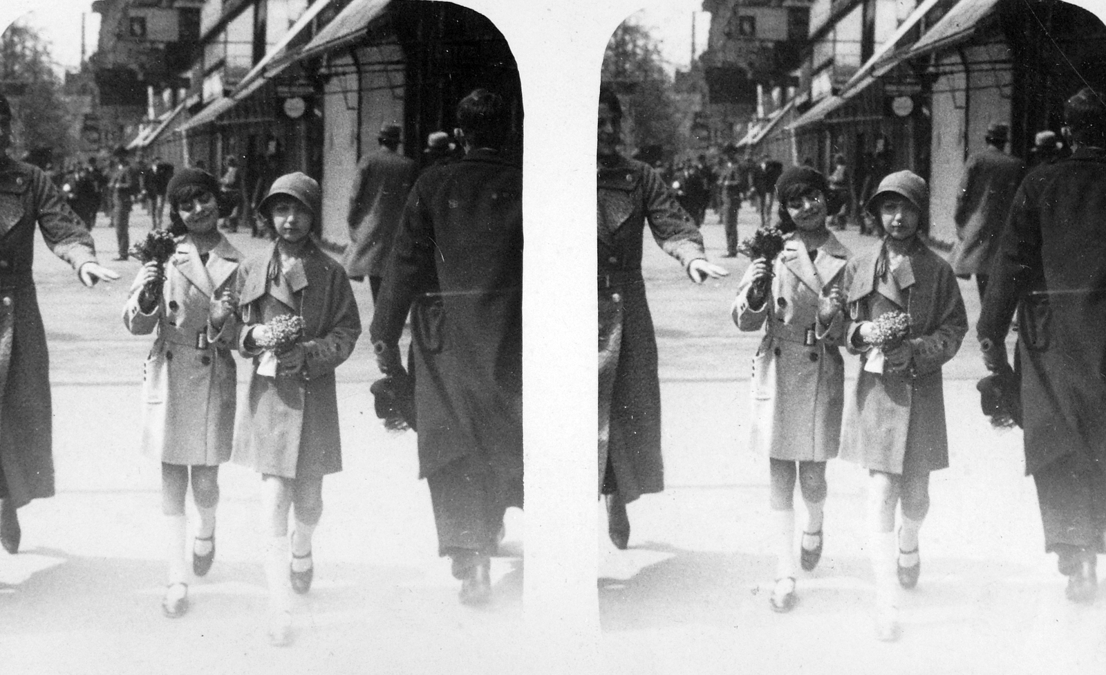 1930, Rothman család, street view, flower, spring, double portrait, stereophoto, Fortepan #19597
