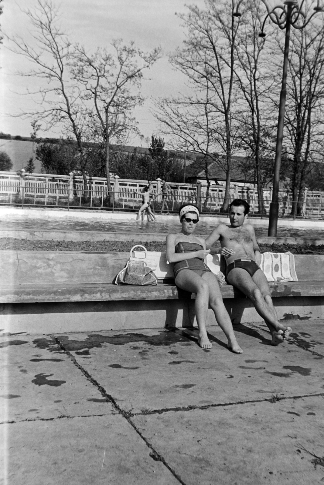 1965, Szűcs Lóránd, napozás, napszemüveg, strand, Fortepan #196378