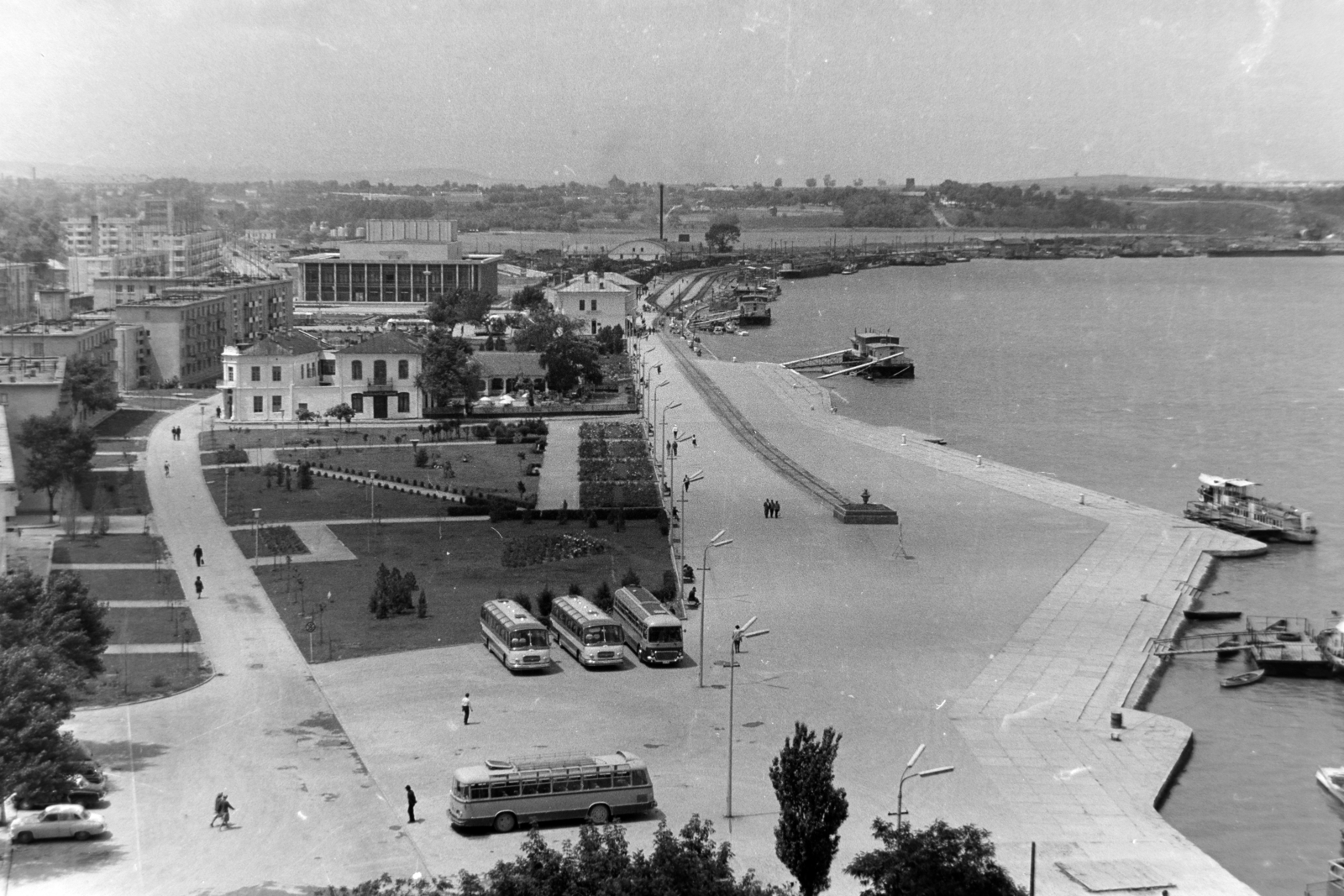 Romania, Tulcea, kilátás nyugatra a Hotel Deltából., 1970, Szűcs Lóránd, Fortepan #196509