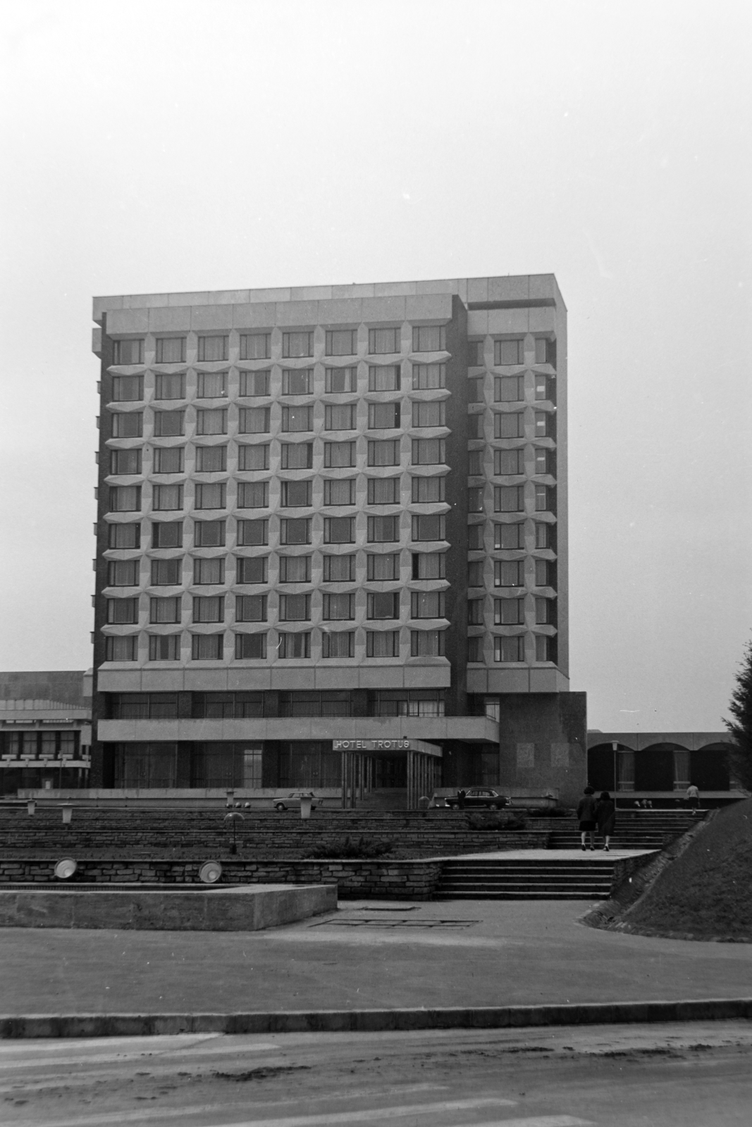 Románia, Ónfalva, (ekkor: Gheorghe Gheorghiu-Dej), Hotel Trotuș., 1971, Szűcs Lóránd, Fortepan #196530