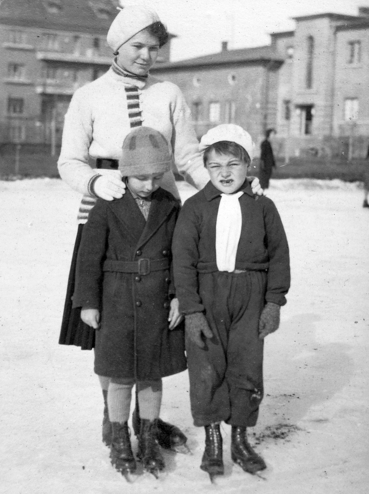 1931, Fortepan, winter, tableau, kids, woman, ice-skating rink, ice skate, Fortepan #19658