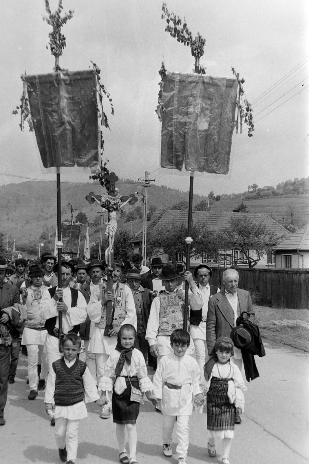 1987, Szűcs Tamás, Csango, village fair, Fortepan #196715