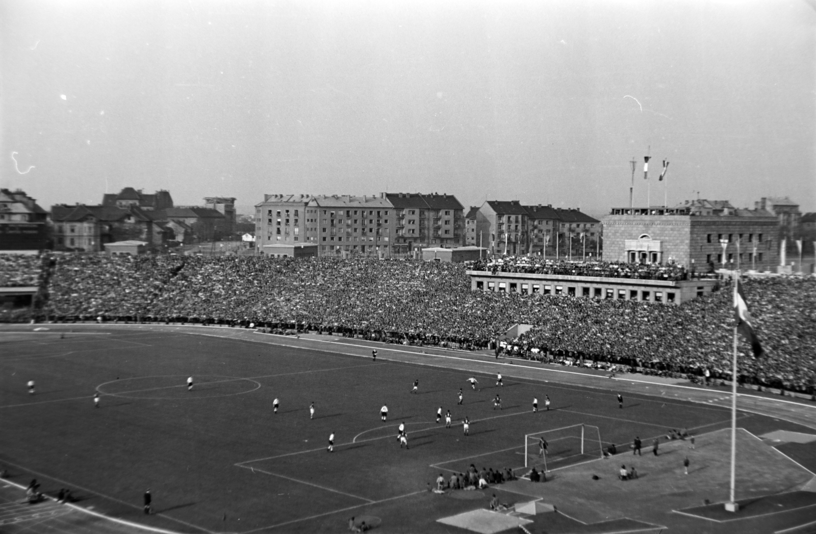 Hungary, Népstadion, Budapest XIV., Magyarország - Anglia (7:1) válogatott labdarúgó-mérkőzés 1954. május 23-án., 1954, Martin Kornél, Budapest, stadium, football, Fortepan #196886