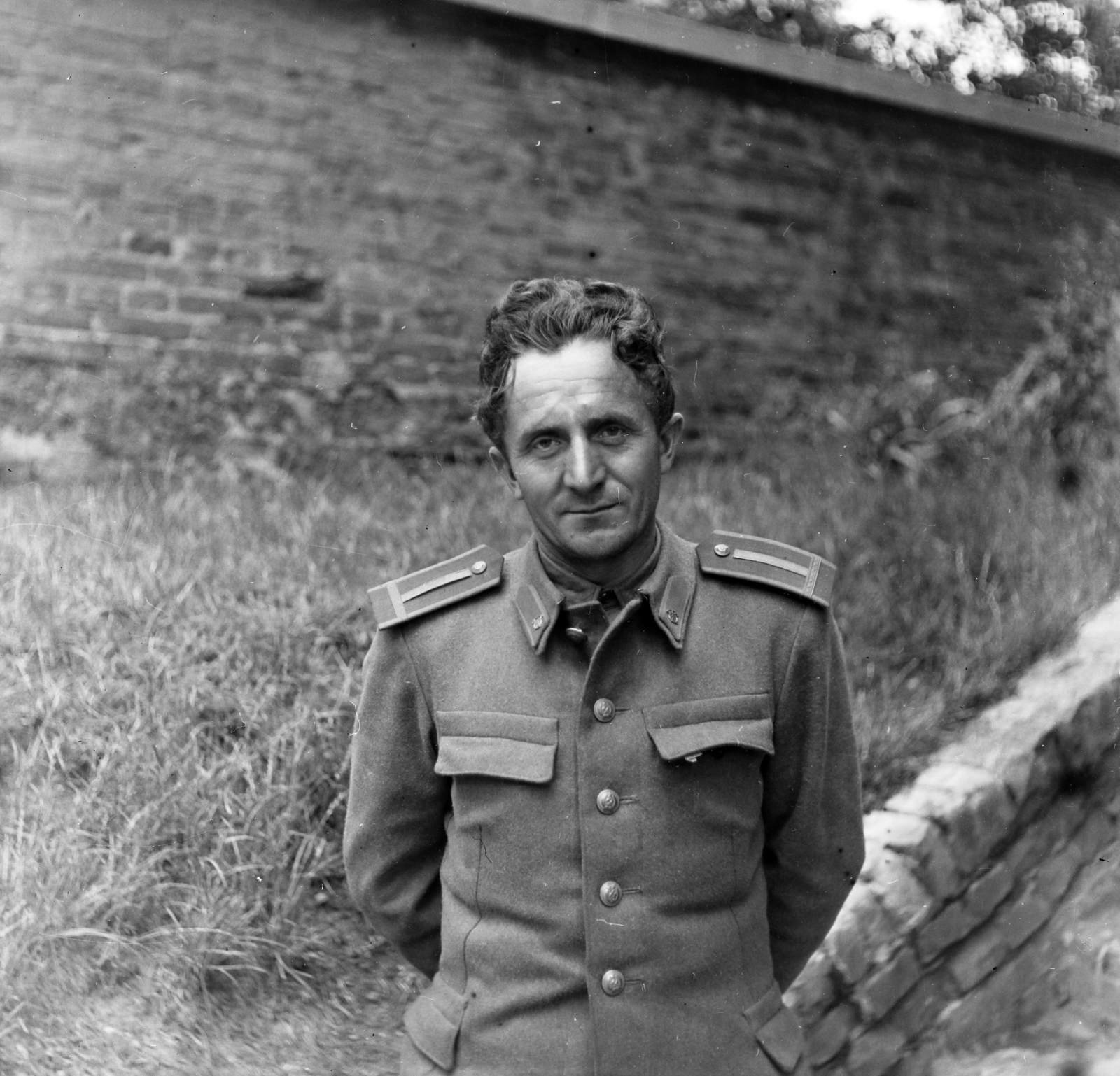 1955, Keveházi János, man, uniform, portrait, hands behind the back, Fortepan #197183