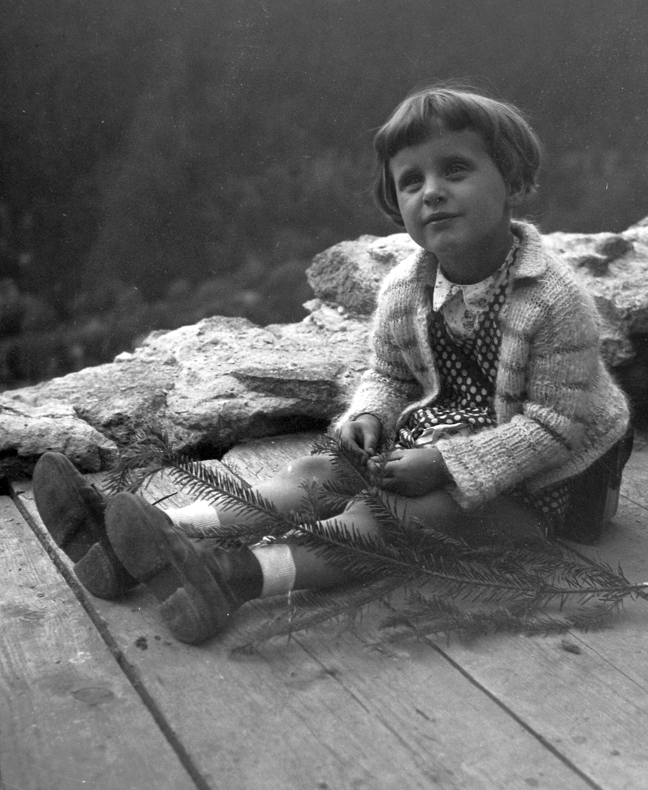 1932, Fortepan, kislány, nyújtott láb, Fortepan #19734