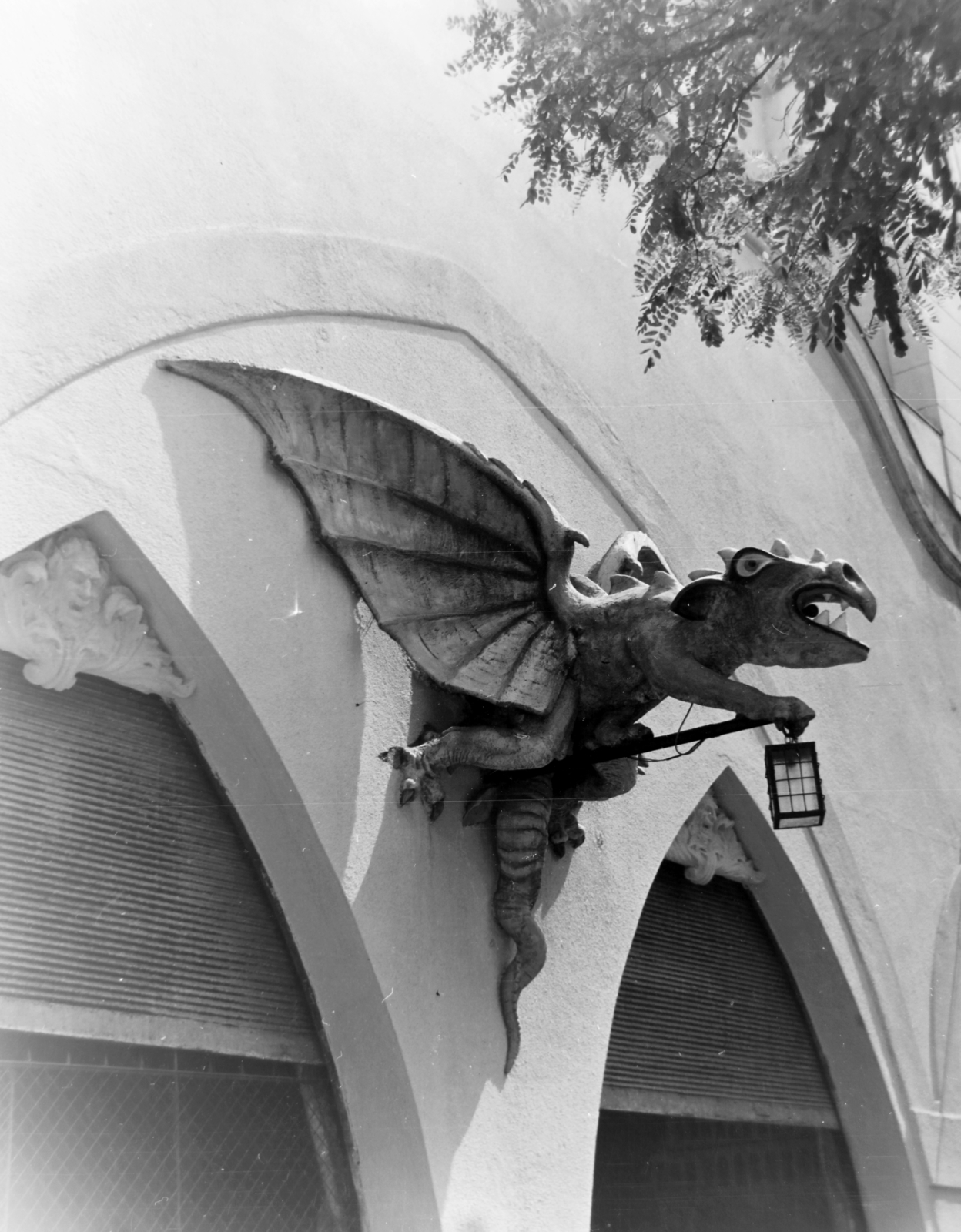 Magyarország, Városliget,Vidámpark, Budapest XIV., 1957, Keveházi János, Budapest, sárkány ábrázolás, Fortepan #197560
