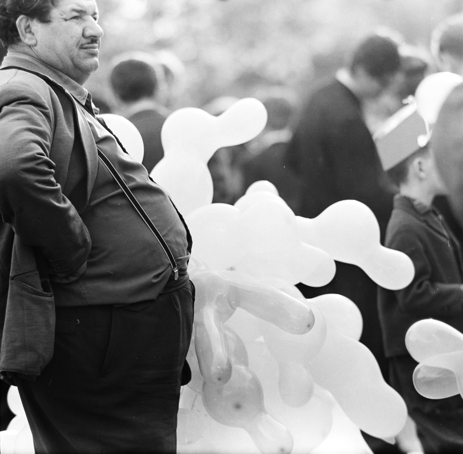 1968, Keveházi János, photo aspect ratio: square, baloon, suspenders, Fortepan #197771