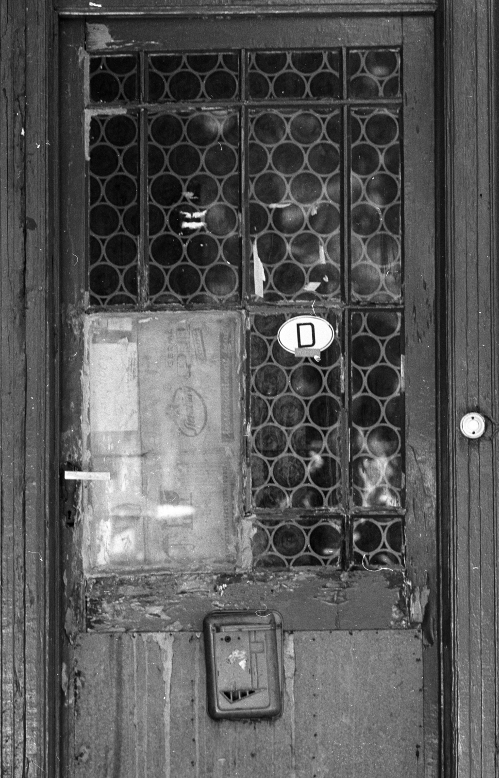 1985, Szalay Zoltán, door, country code sign, Fortepan #198082